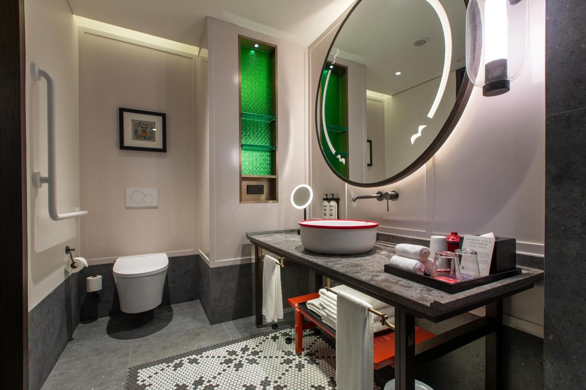 Standard King Room - Disability Access