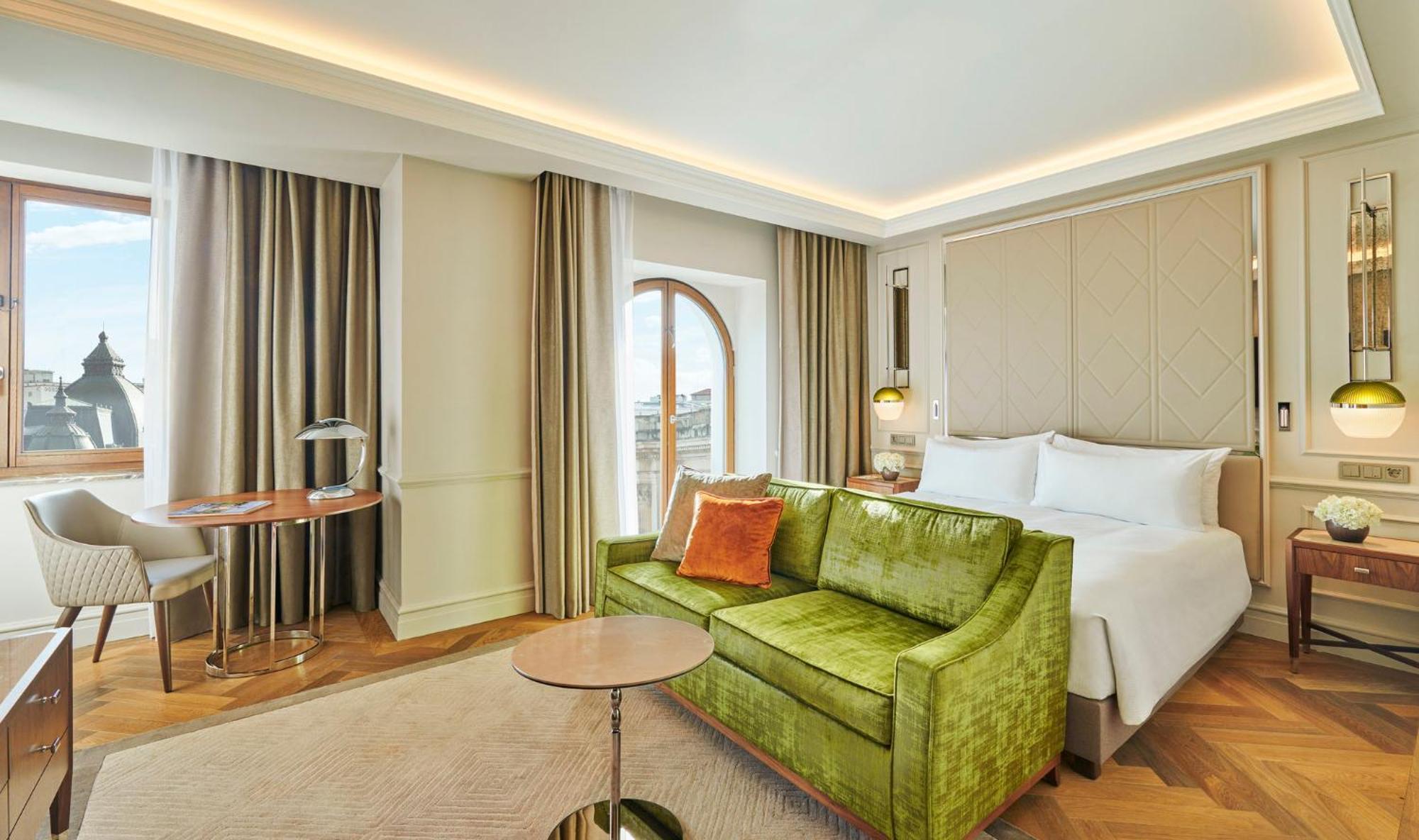 Classic King Room Balcony