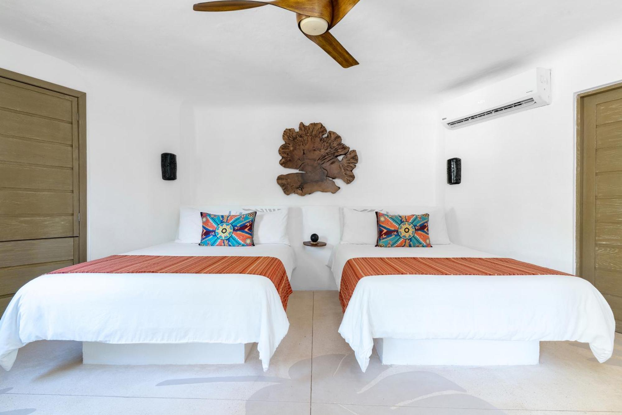 Garden View King Bed