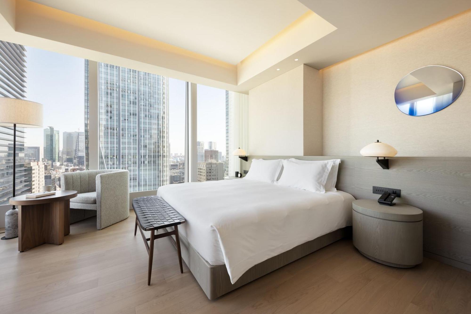 Suite Angolare con Letto King-Size