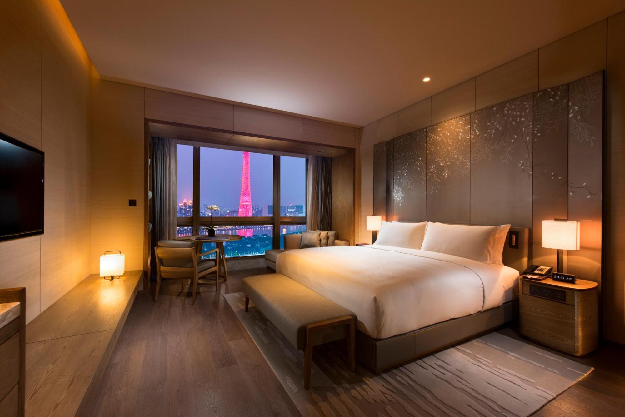 Executive King Room River View Canton Tower