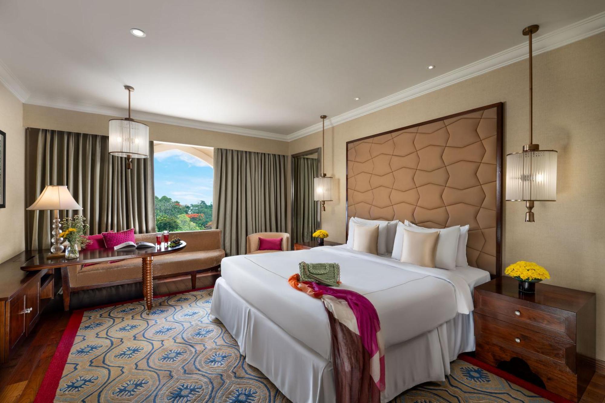 Taj Club Room City View King Bed