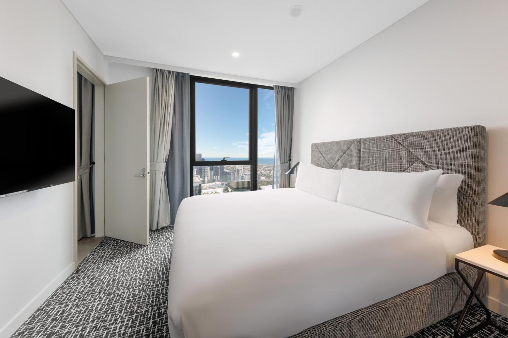 One Bedroom Altitude Suite