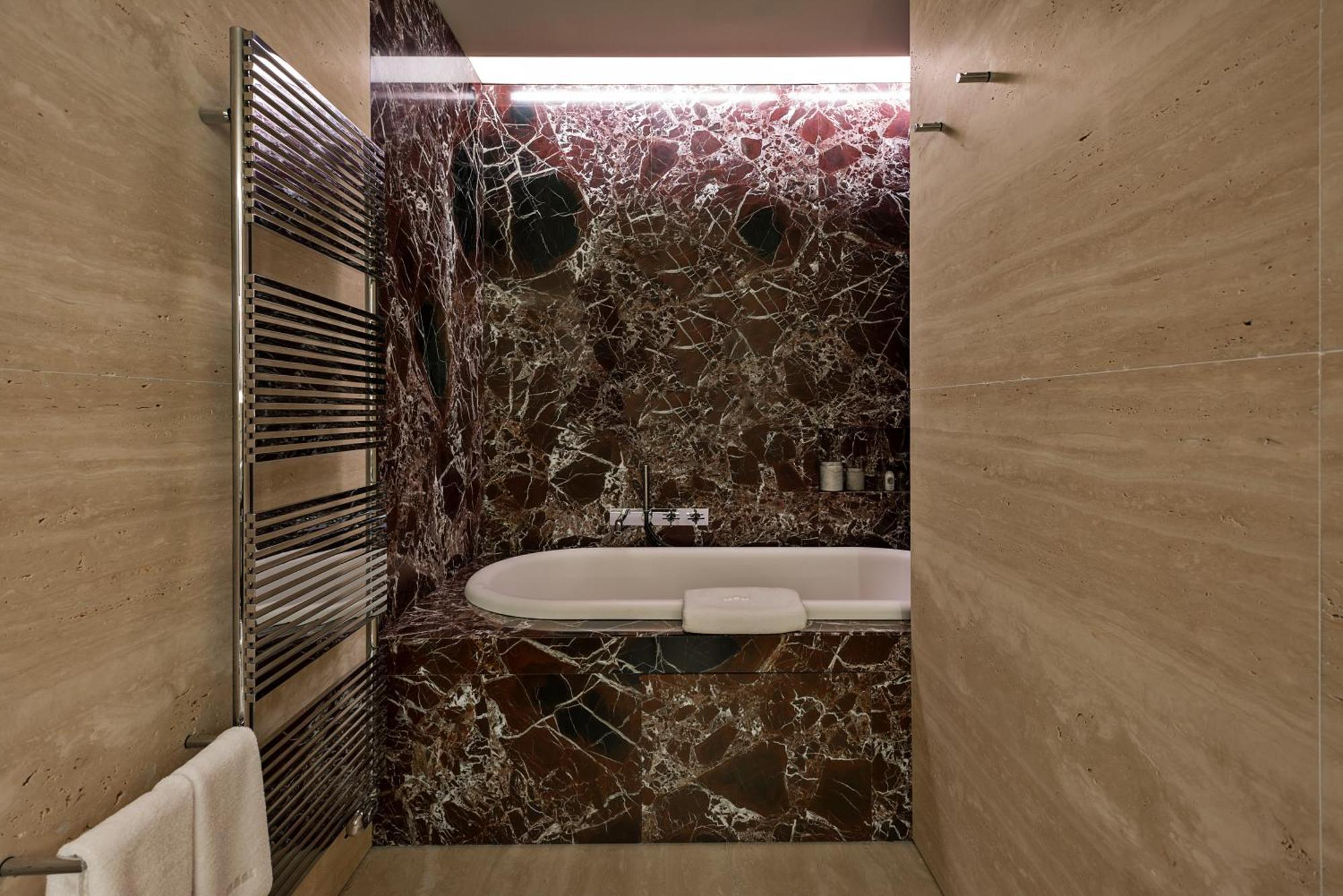 Palazzo Queen Suite 2