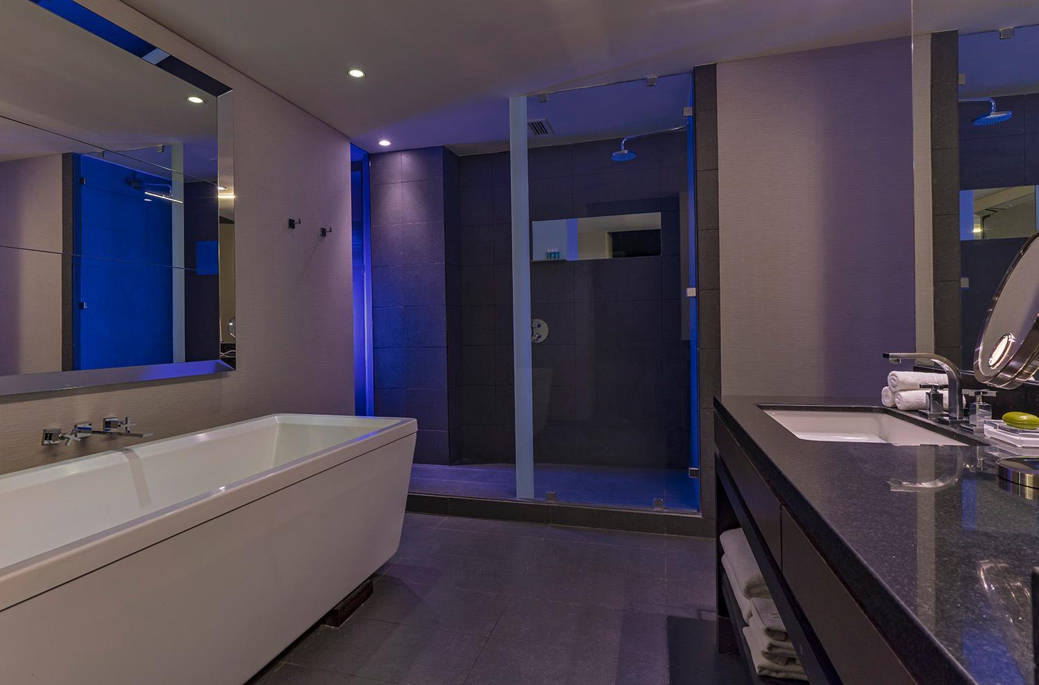 Spectacular Twin, Guest room, 2 Twin/Single Bed(s), Balcony,1525486525:JPEG