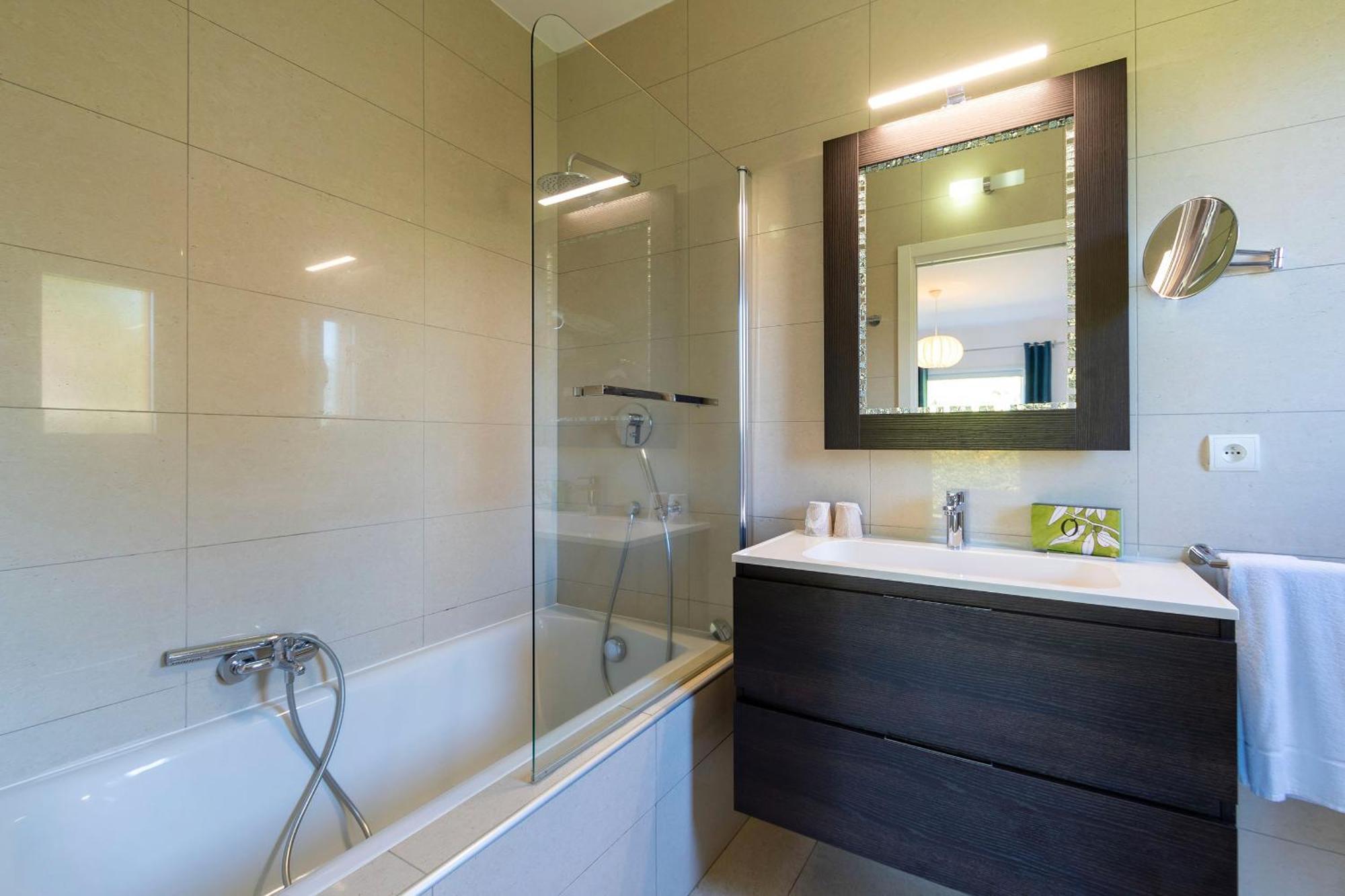 Villa Master Suite Private Pool