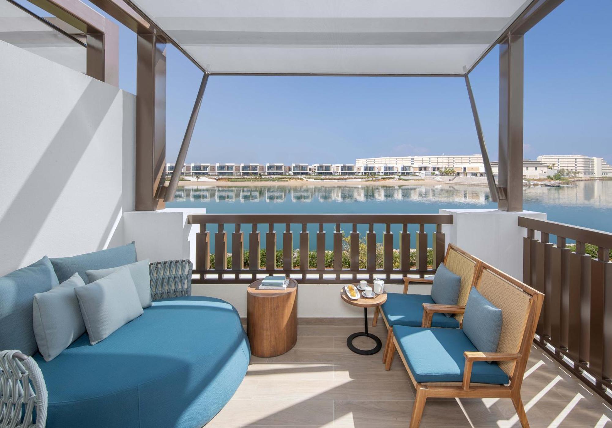 Deluxe Beach Front Room,1563980323:JPEG