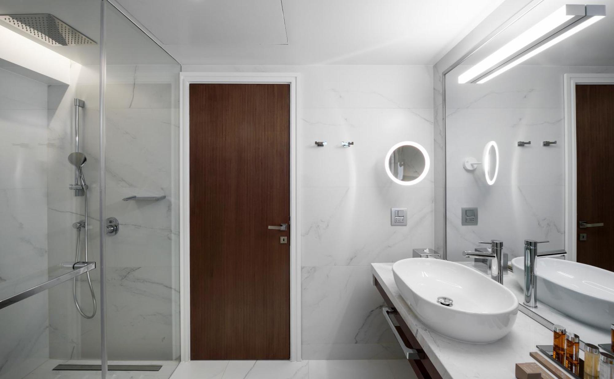 Deluxe Suite Sea View