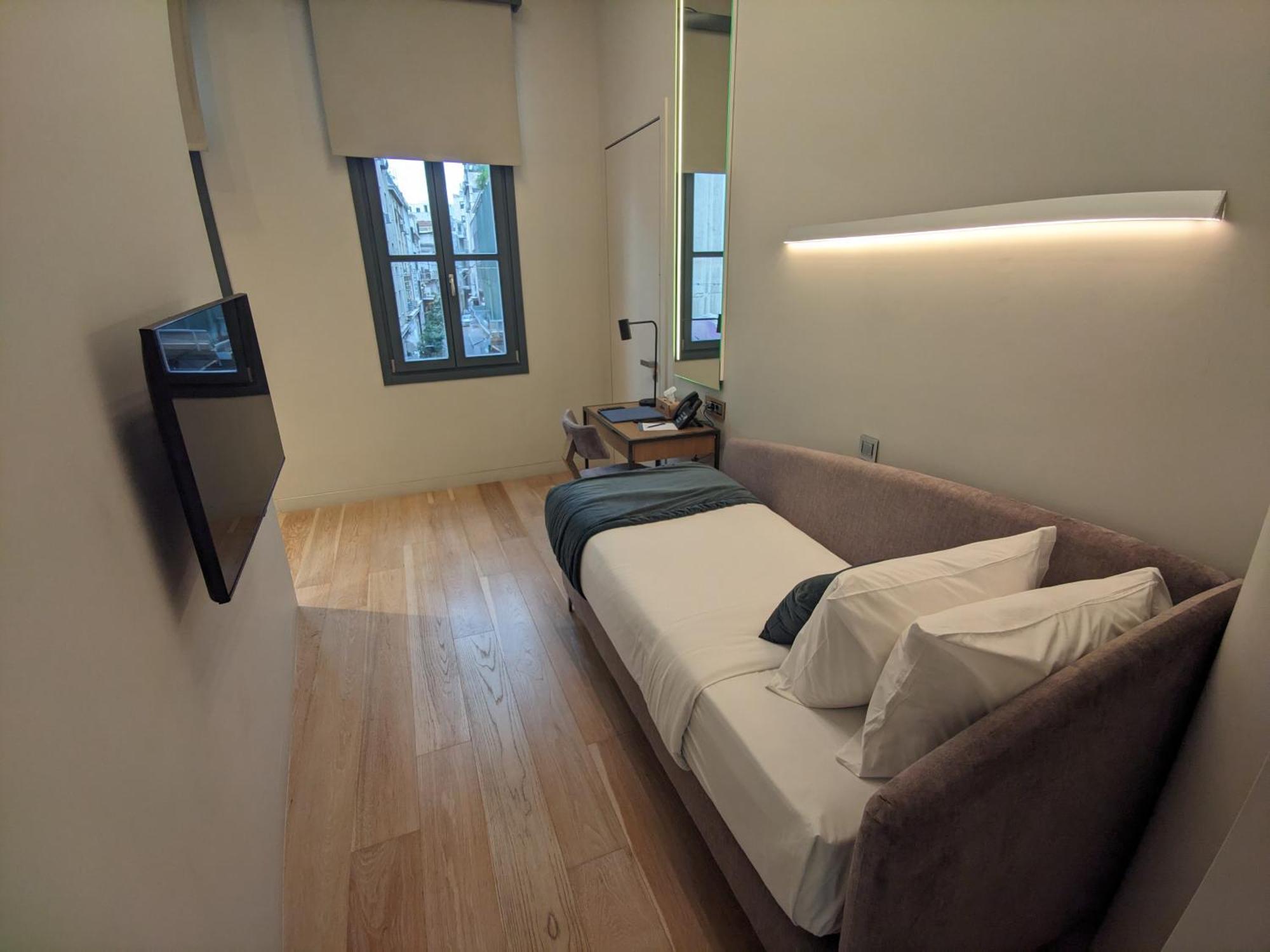 Solo Single Room,1593800653:JPEG