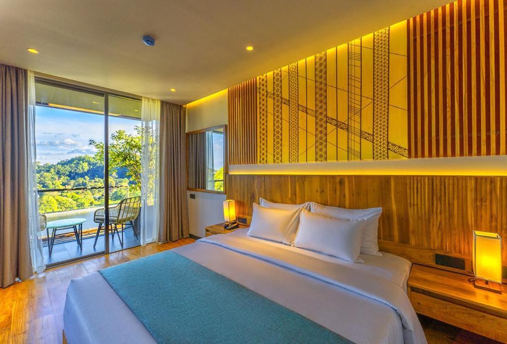Double Room Lake View