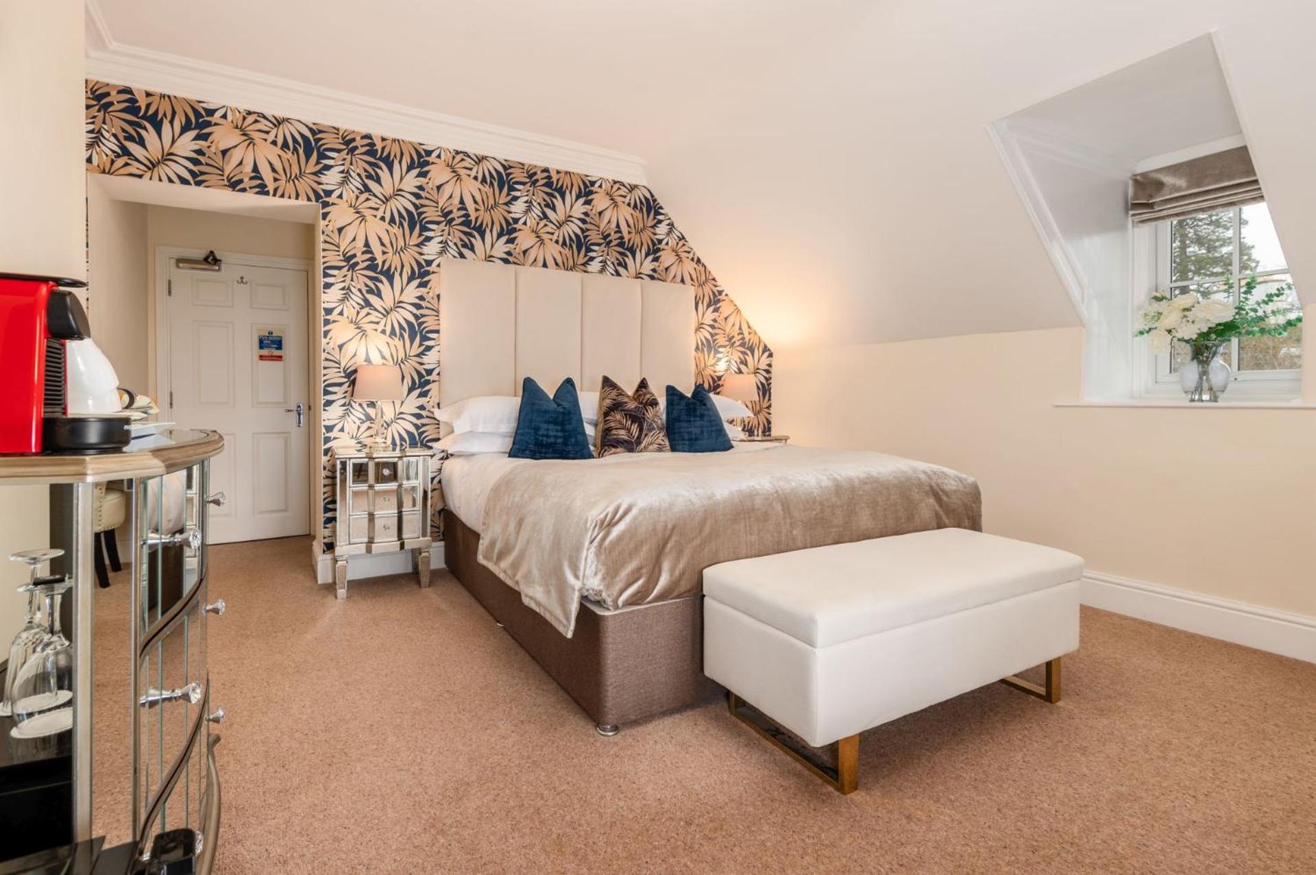 Master Room,1530557143:JPEG