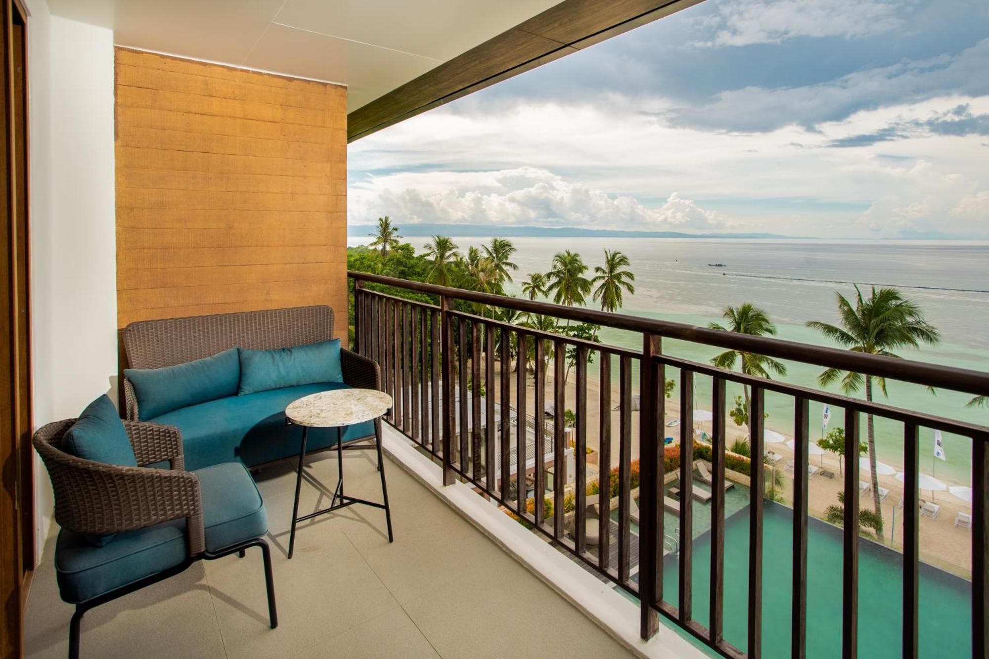 Lantaw Ocean Premier Ocean View
