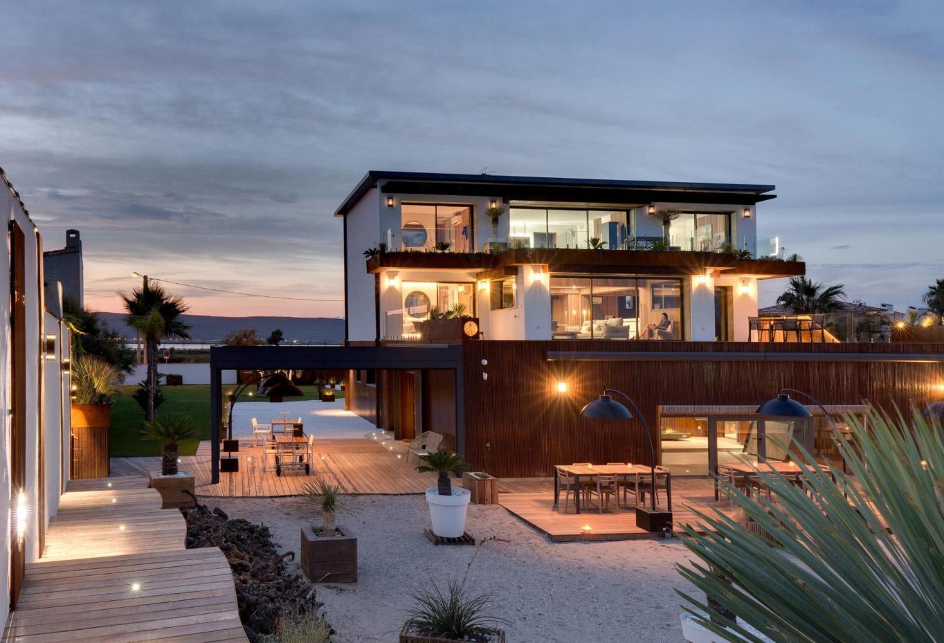 Bungalow - Beach Front (external bathroom),1531807375:JPEG
