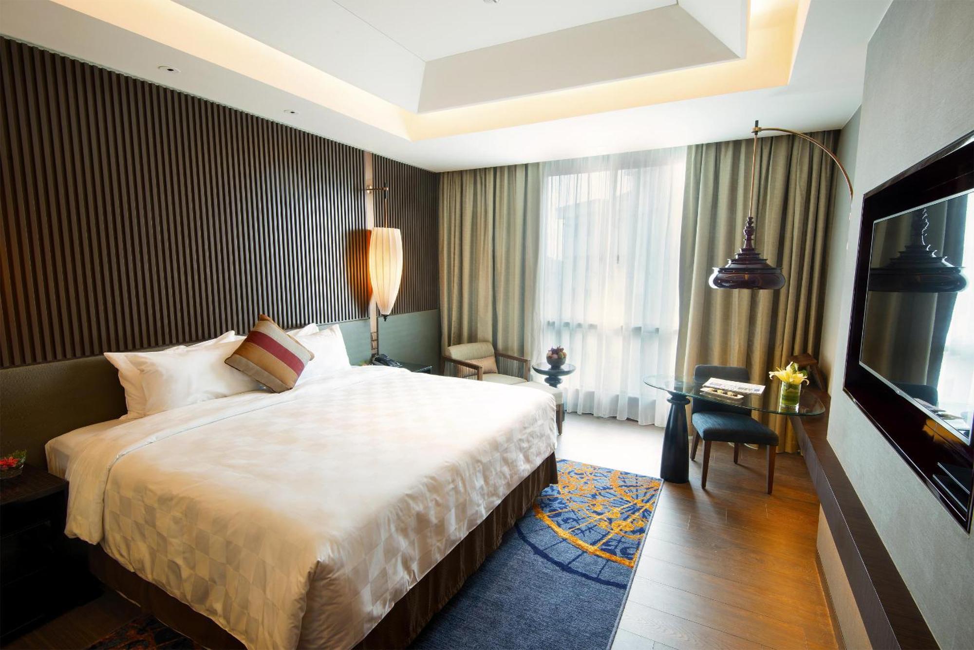 Inya Wing Premier Room City View