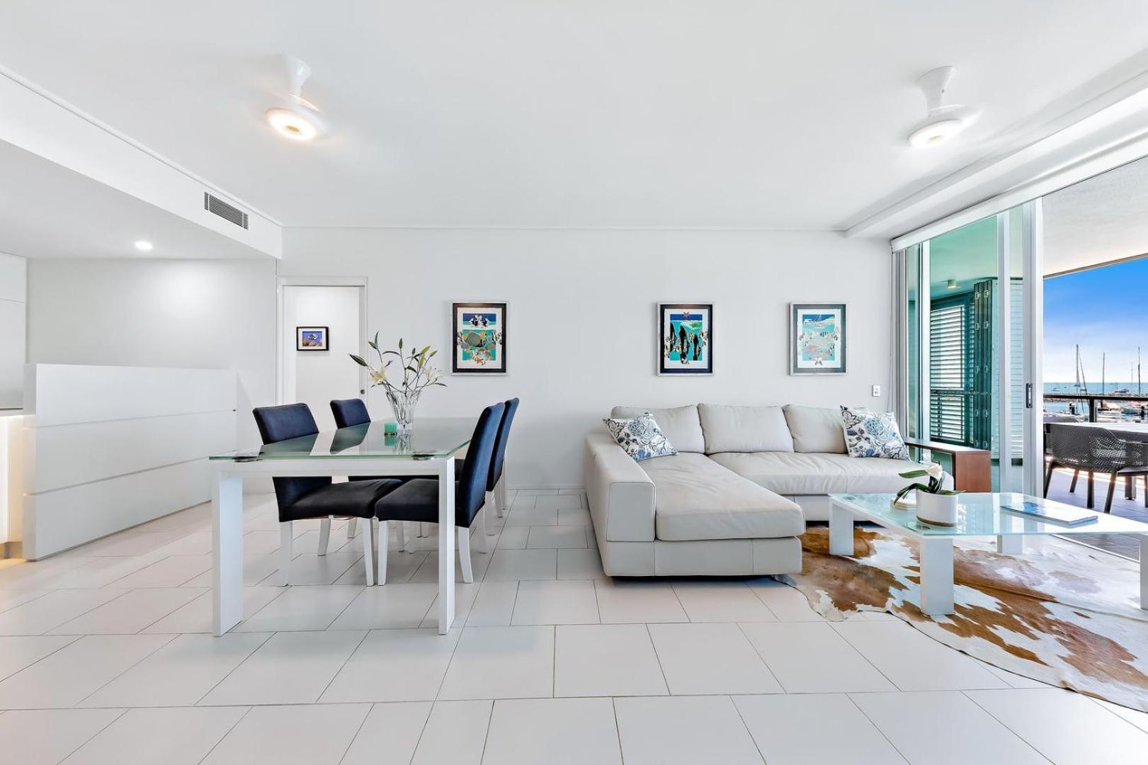 2 Bedroom 2 Bathroom Plus