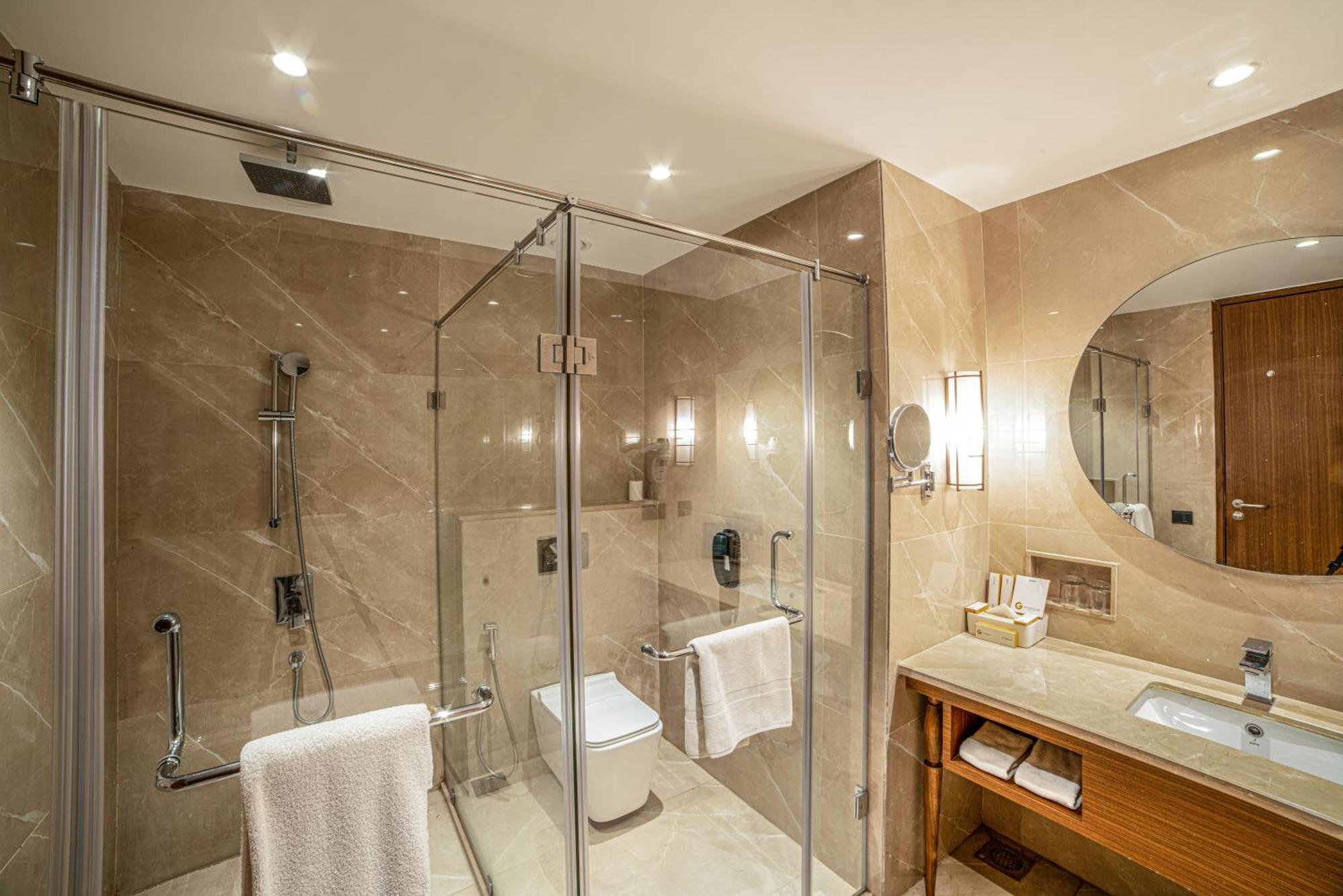 Studio Suite with King Bed,1576924790:JPEG