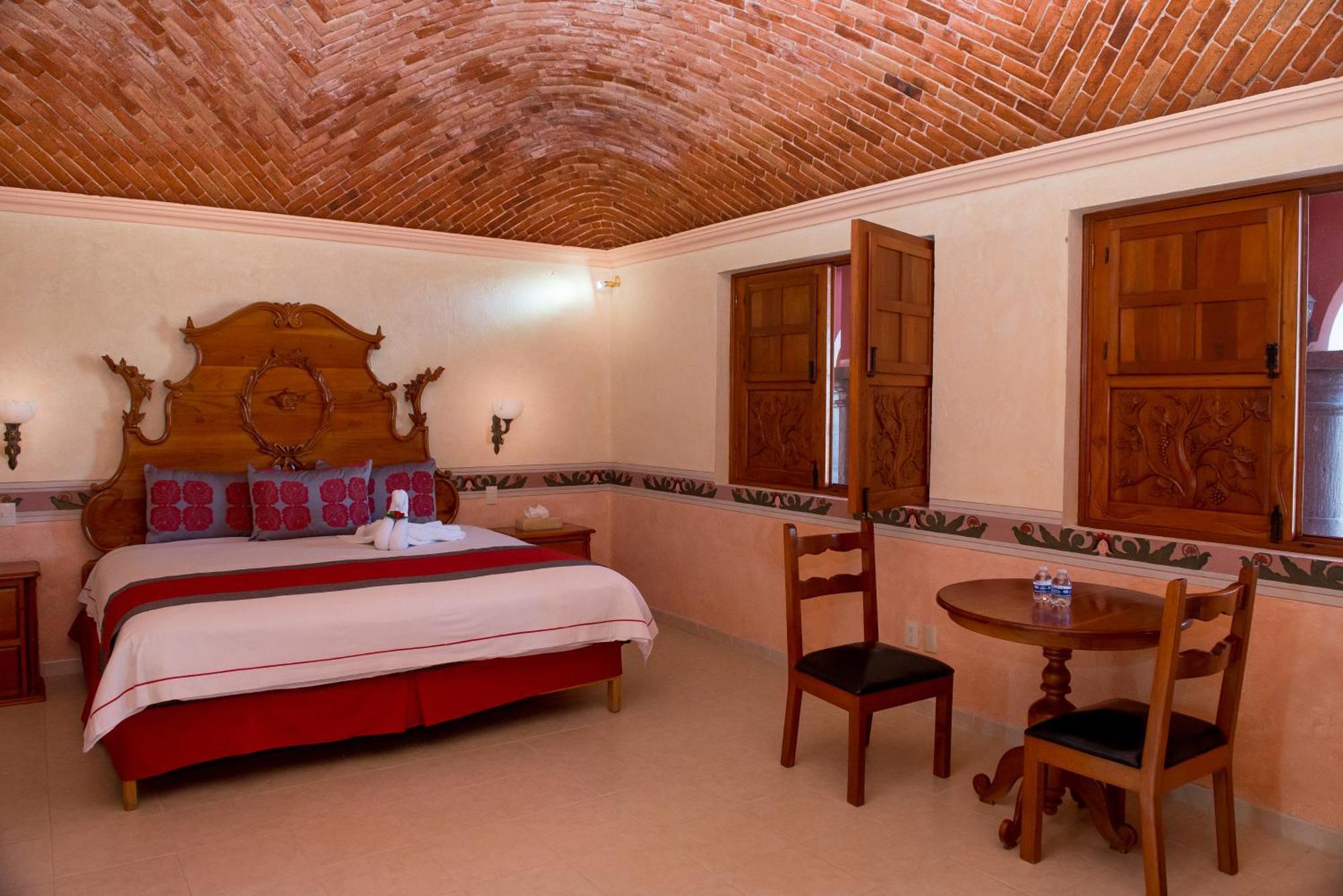 Suite con bañera de hidromasaje - Cama extragrande