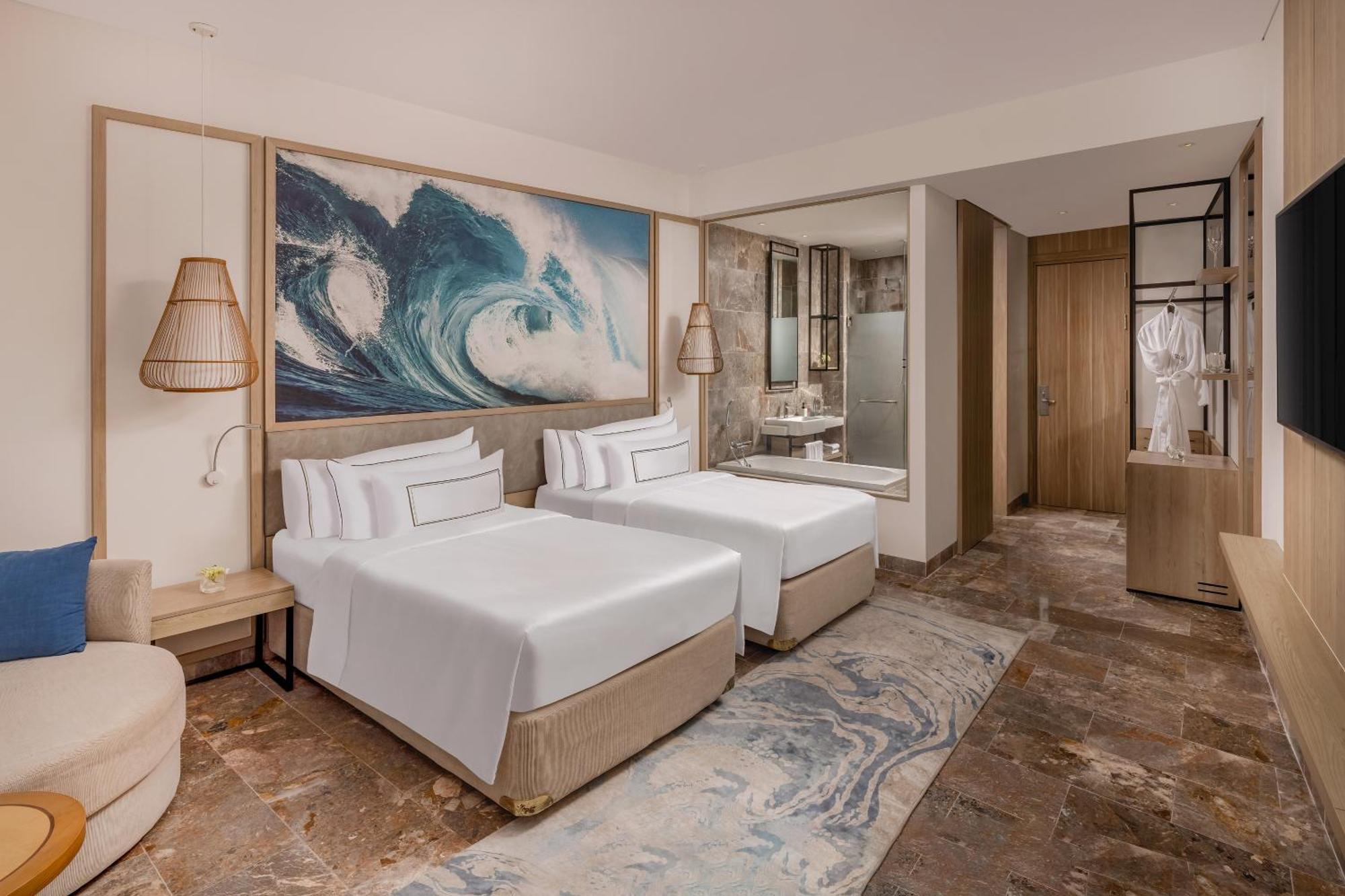 Deluxe Double or Twin Room Bathtub Daily Guest Activities