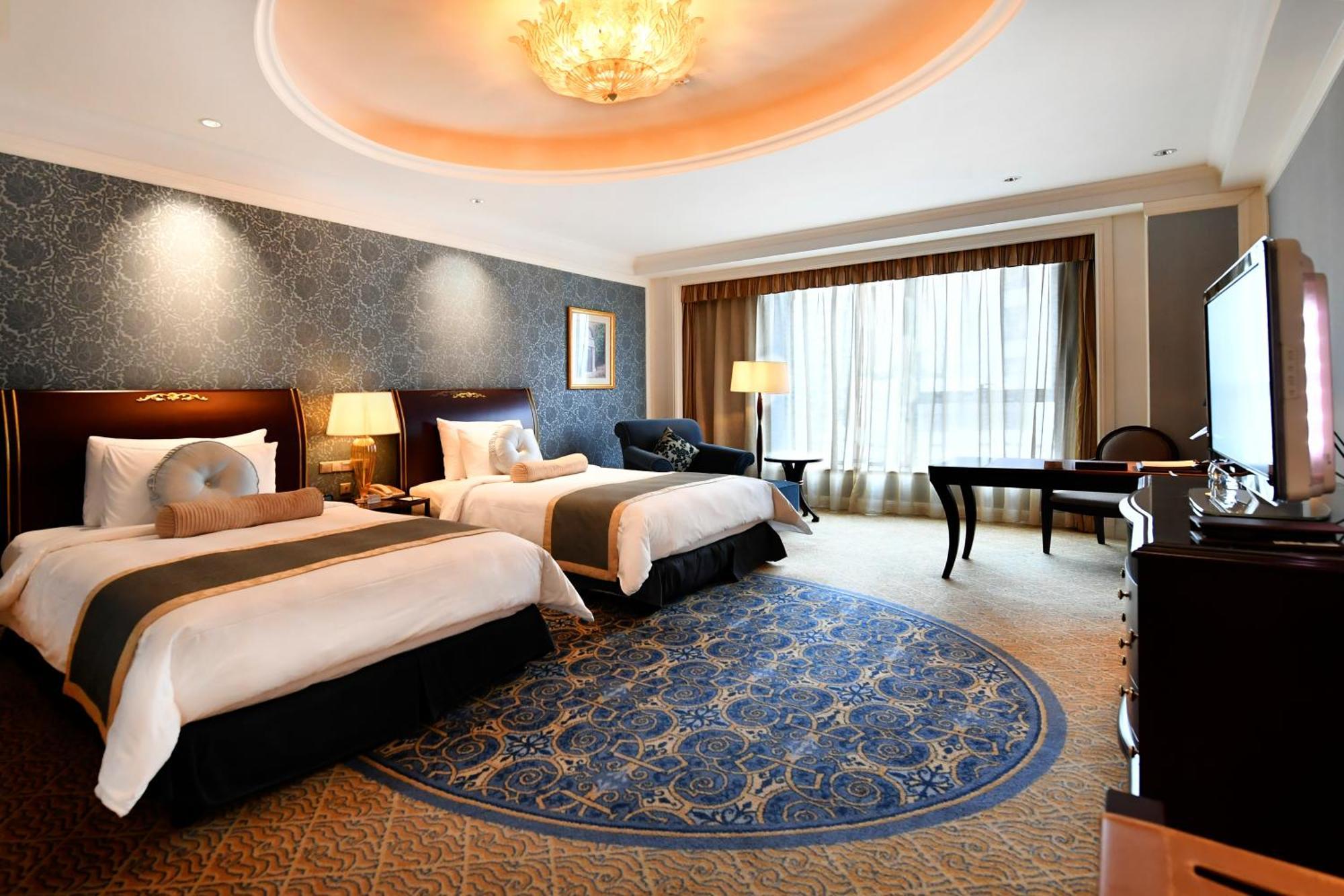 Executive Twin Room