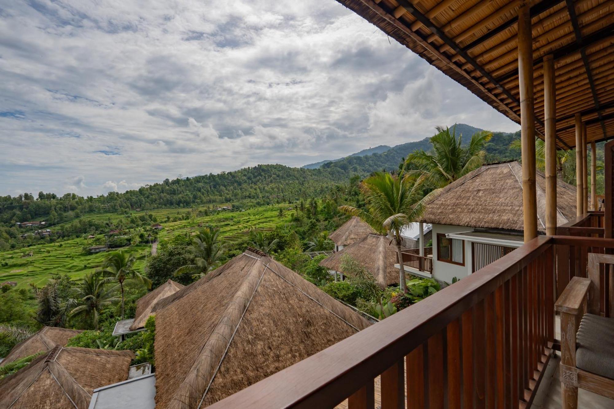 Double or Twin Room View,1537510843:JPEG