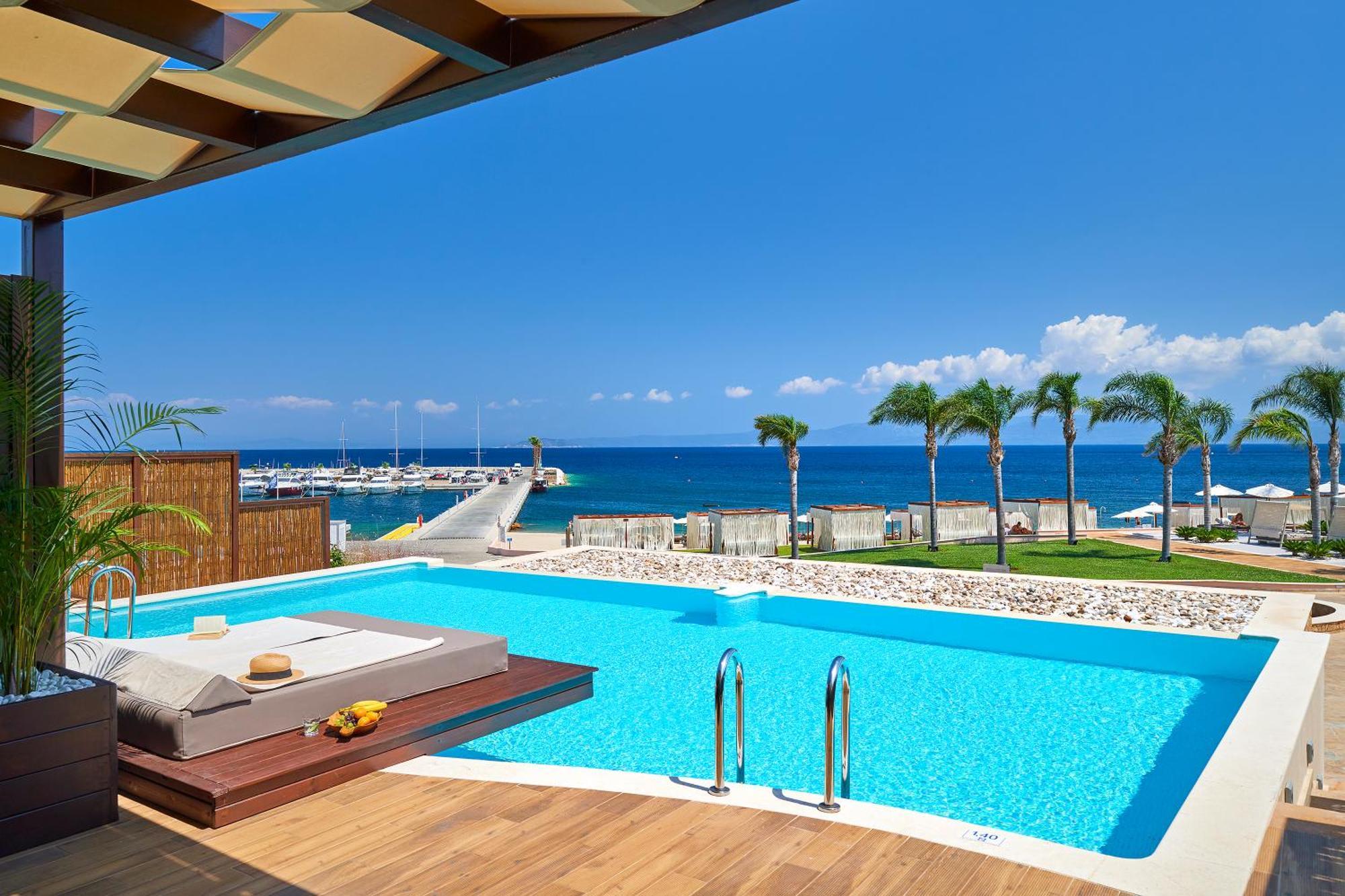 Maisonette Suite mit 2 Schlafzimmern und eigenem Pool