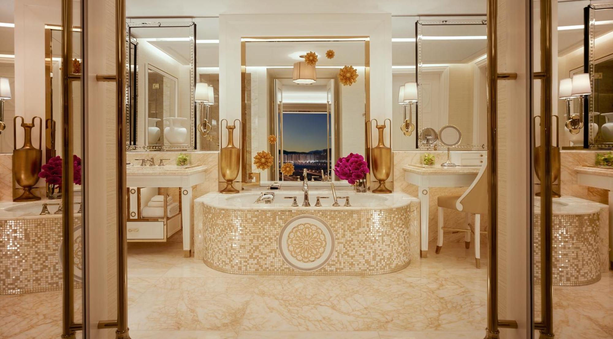 Parlor Suite