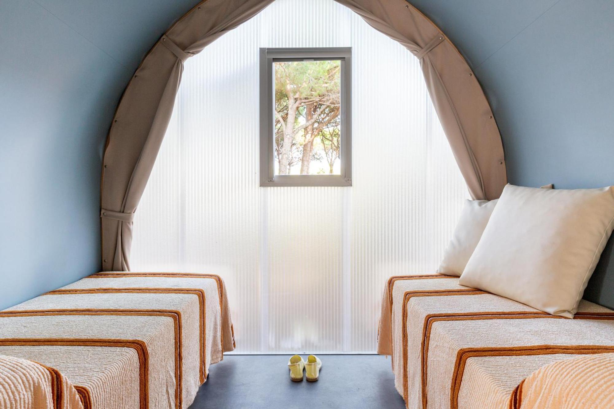 Superior Tent