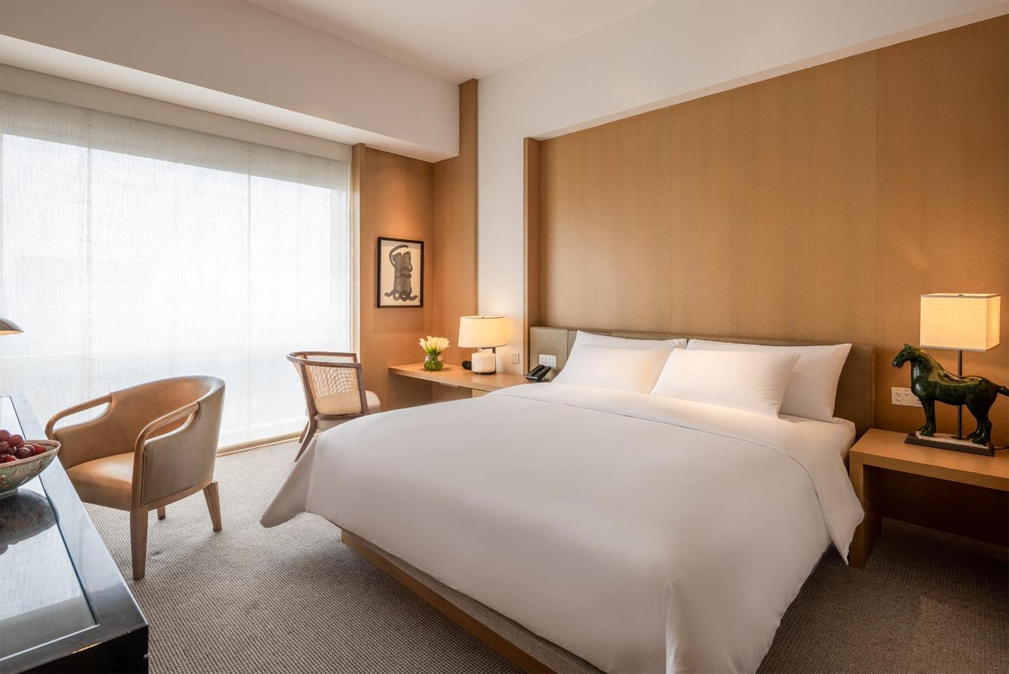 King Room - Club Access,1669858631:JPEG