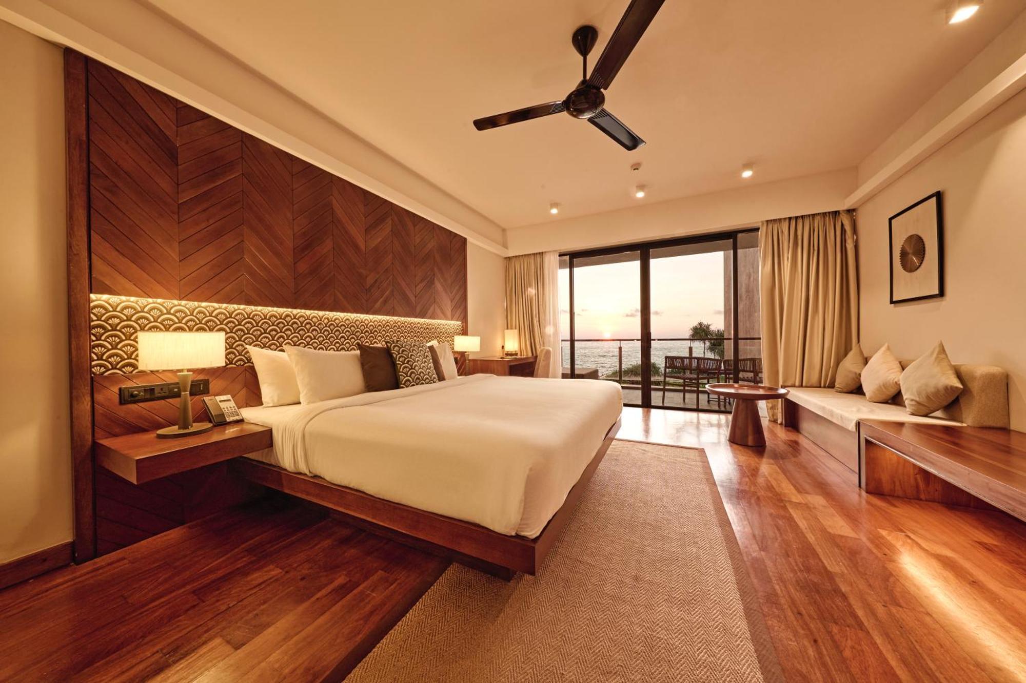 Super Deluxe Room Sea view Complimentary sundowner cocktail from 530 pm to 630 pm