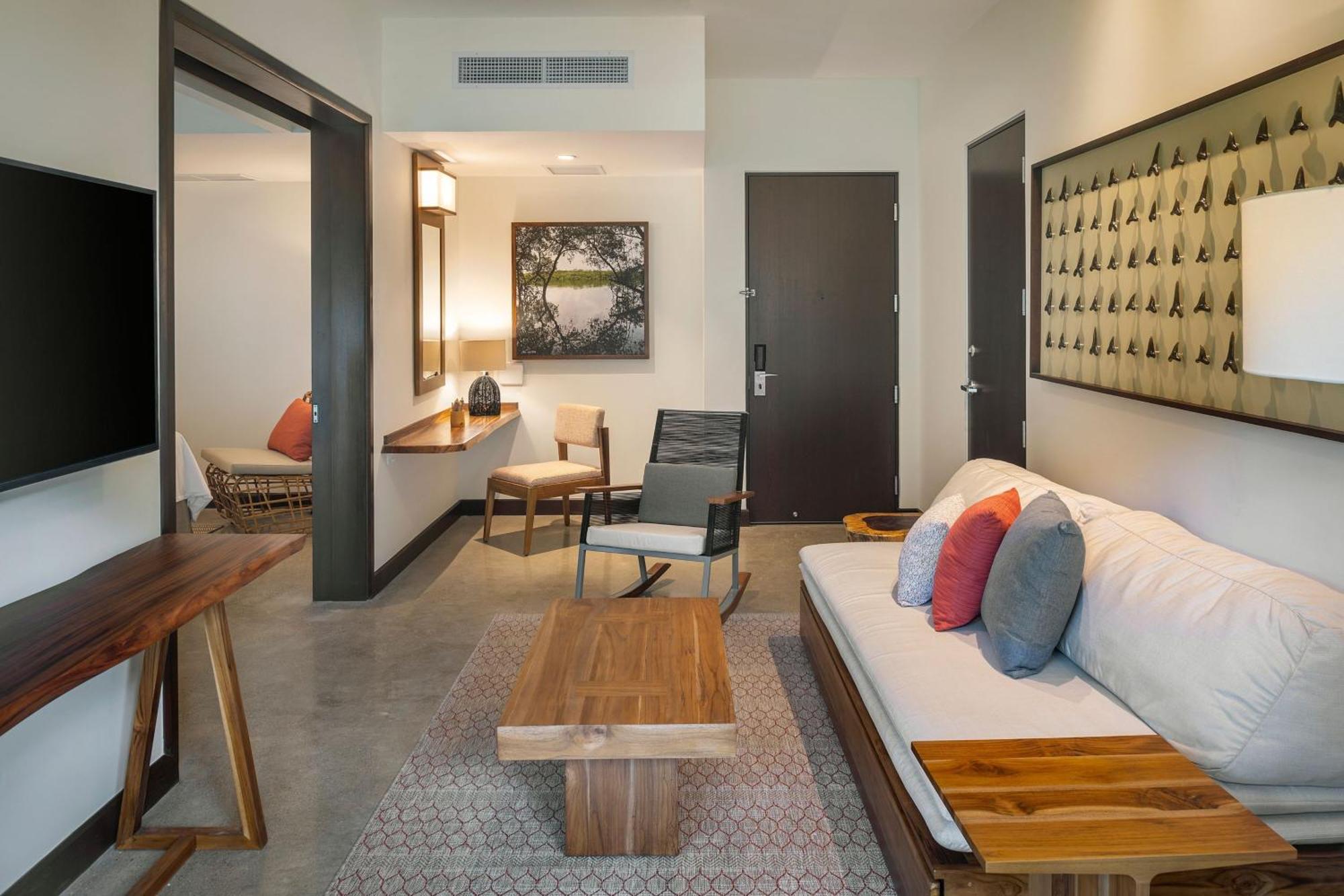 Suite Two Queen Beds