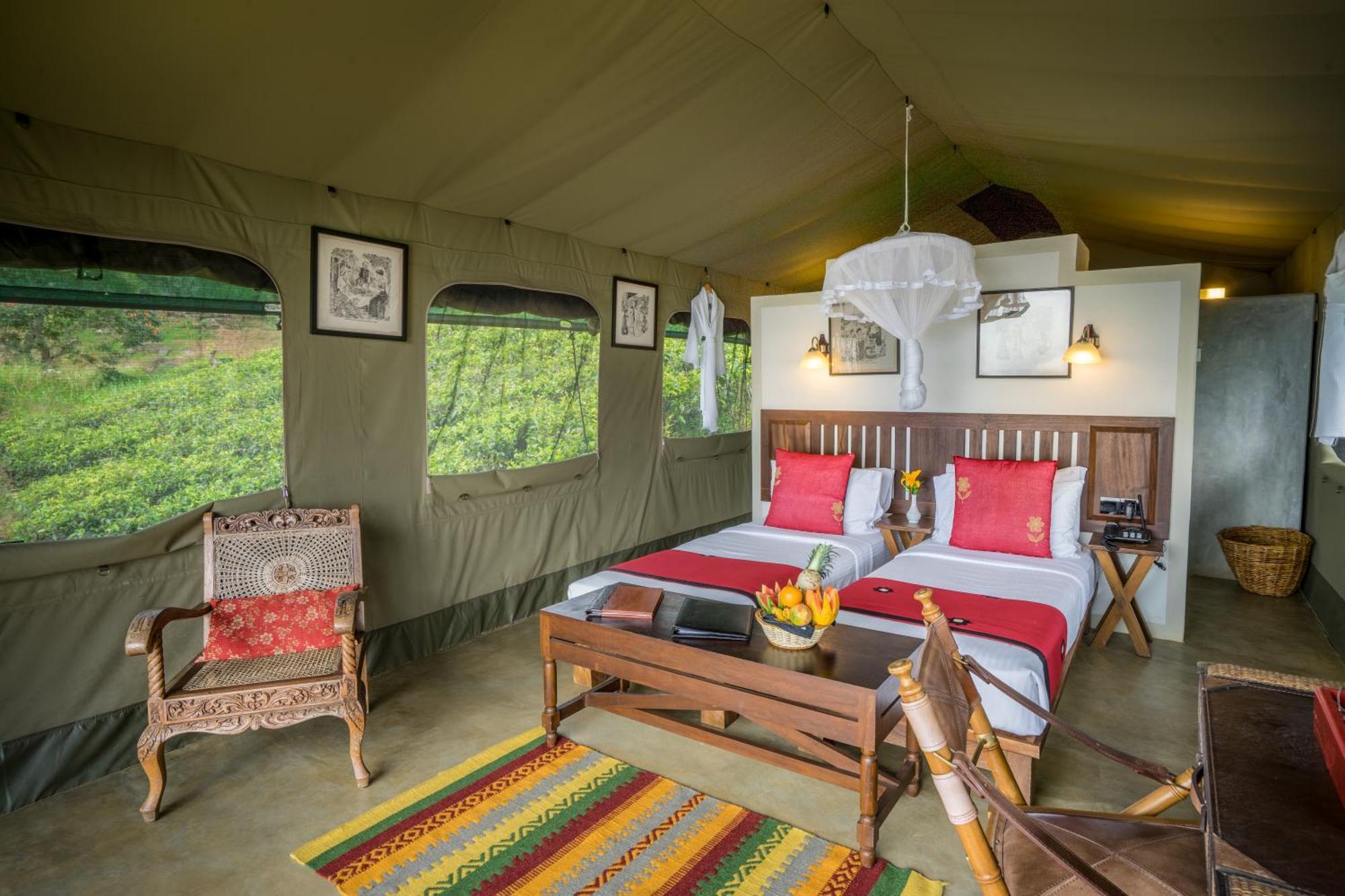 Deluxe Tent Mountain view