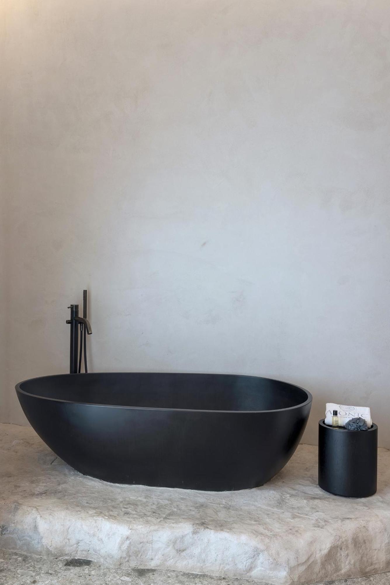 CHRONOS Suite with Jacuzzi,1541254624:JPEG