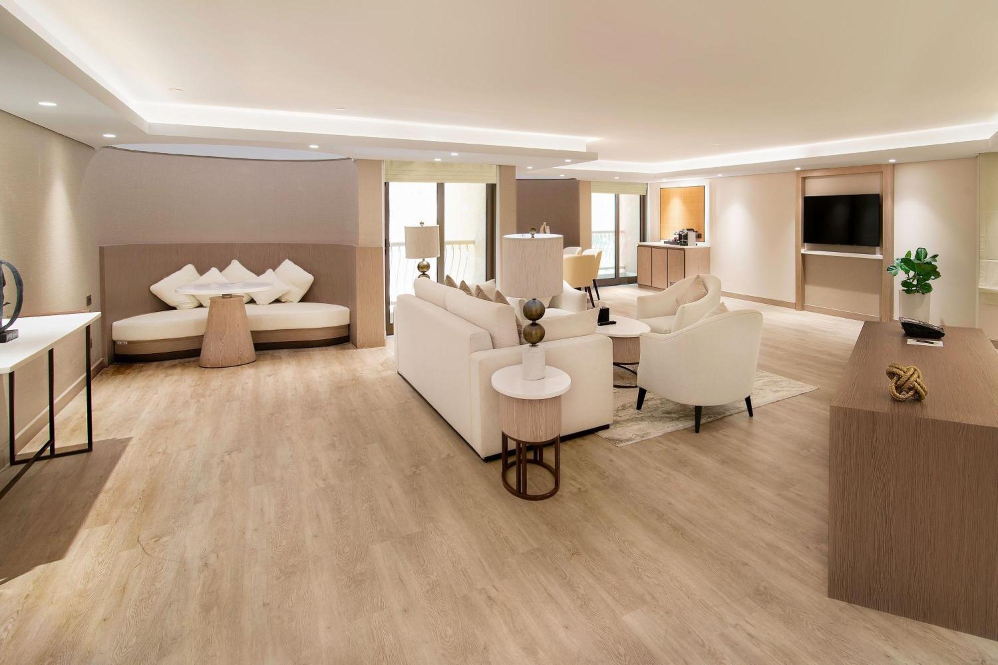 Suite Présidentielle avec Accès au Salon Club