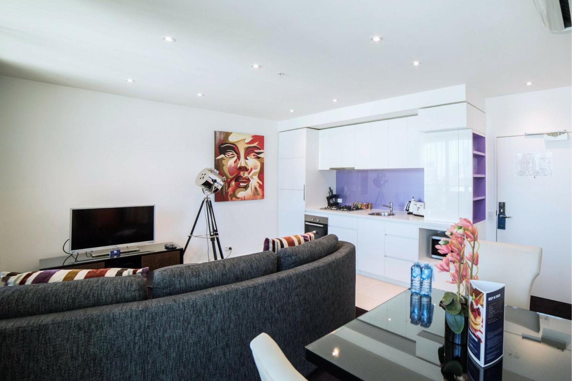 One-Bedroom Apartment Water View