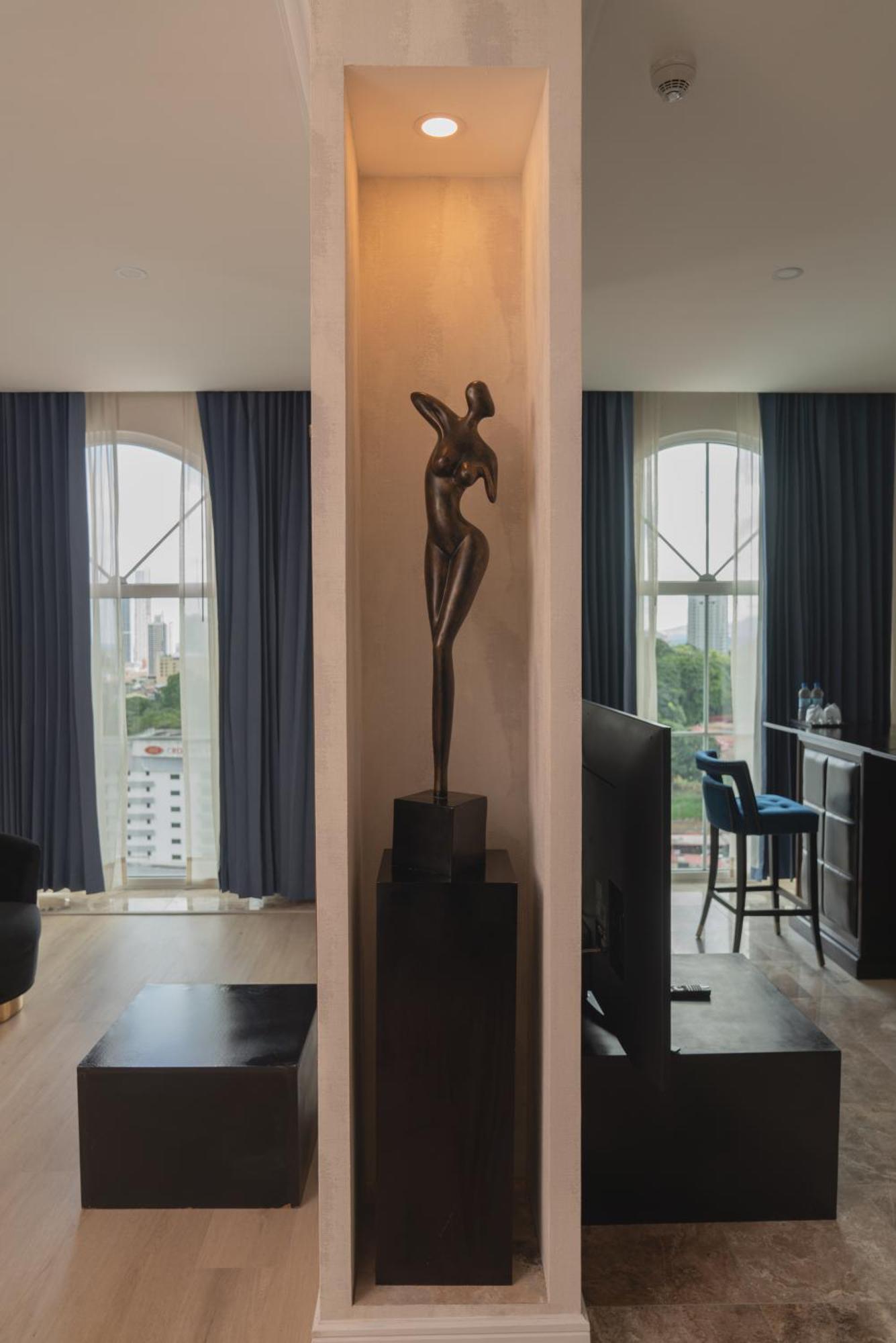 Two-Bedroom Suite