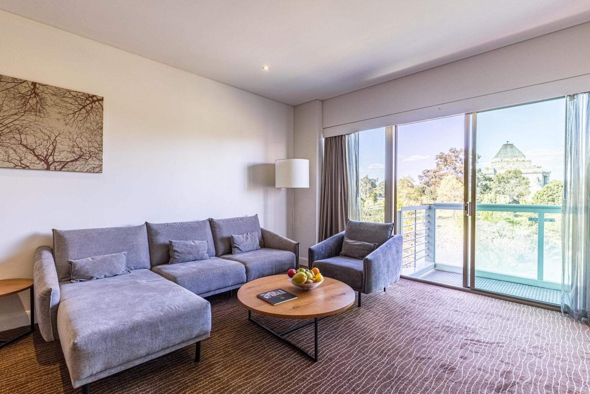 Executive One-Bedroom Apartment
