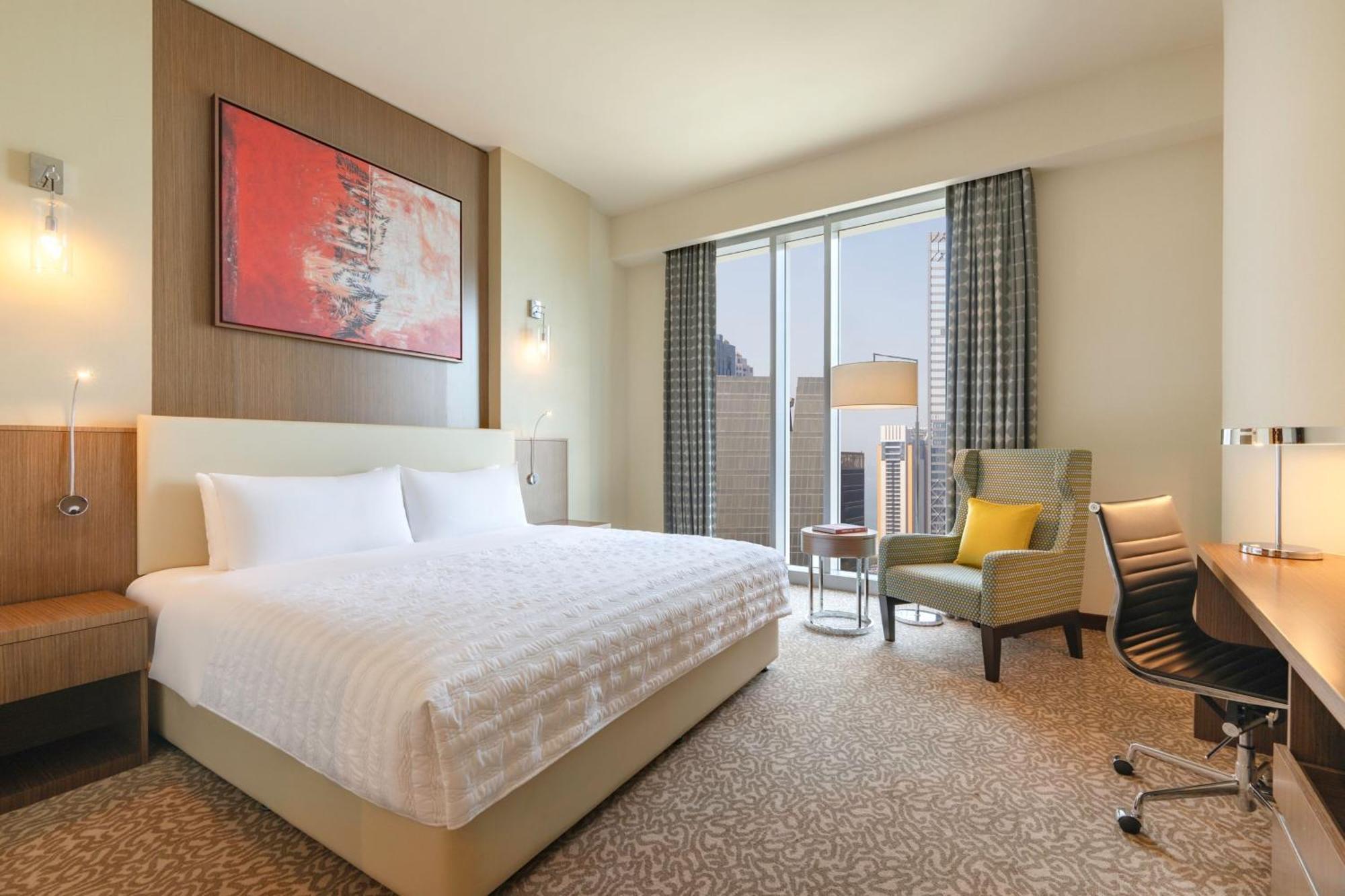 Deluxe King Room Beach Access