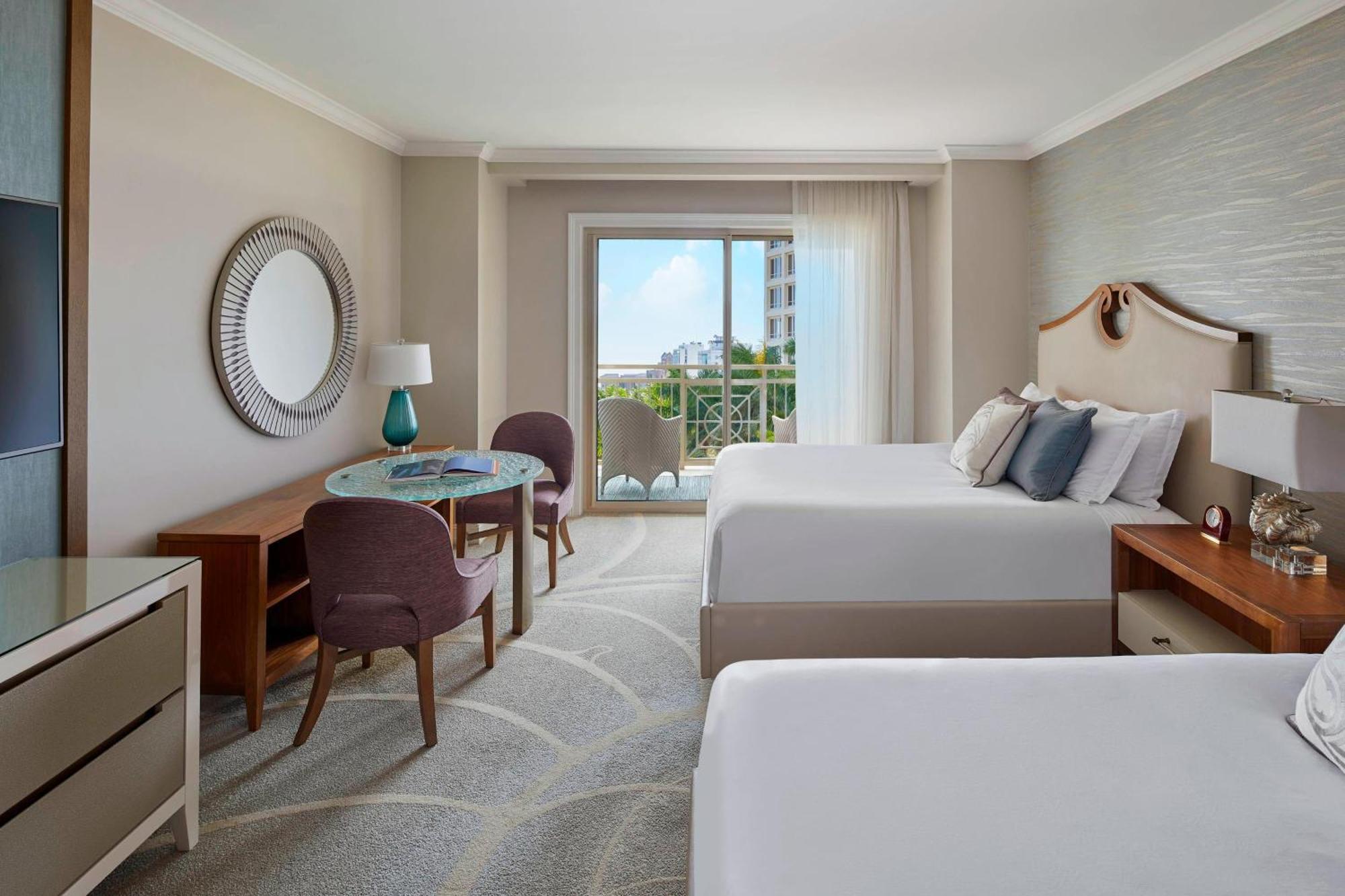 Resort View Guest room 2 Queen Balcony