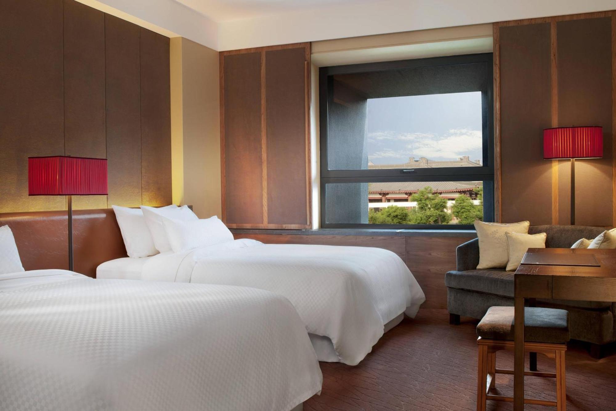 Executive Rm, Guest room, 2 Double - Club Lounge Access