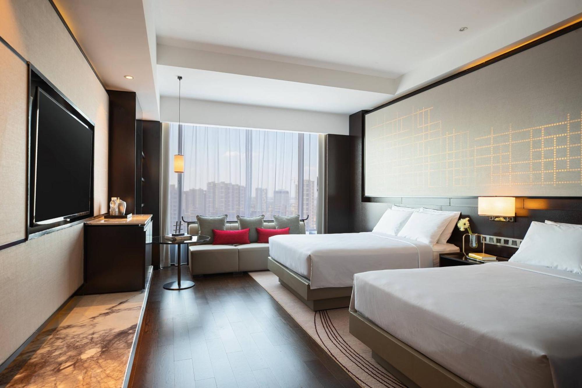 Executive Room Two Double Beds Club Access