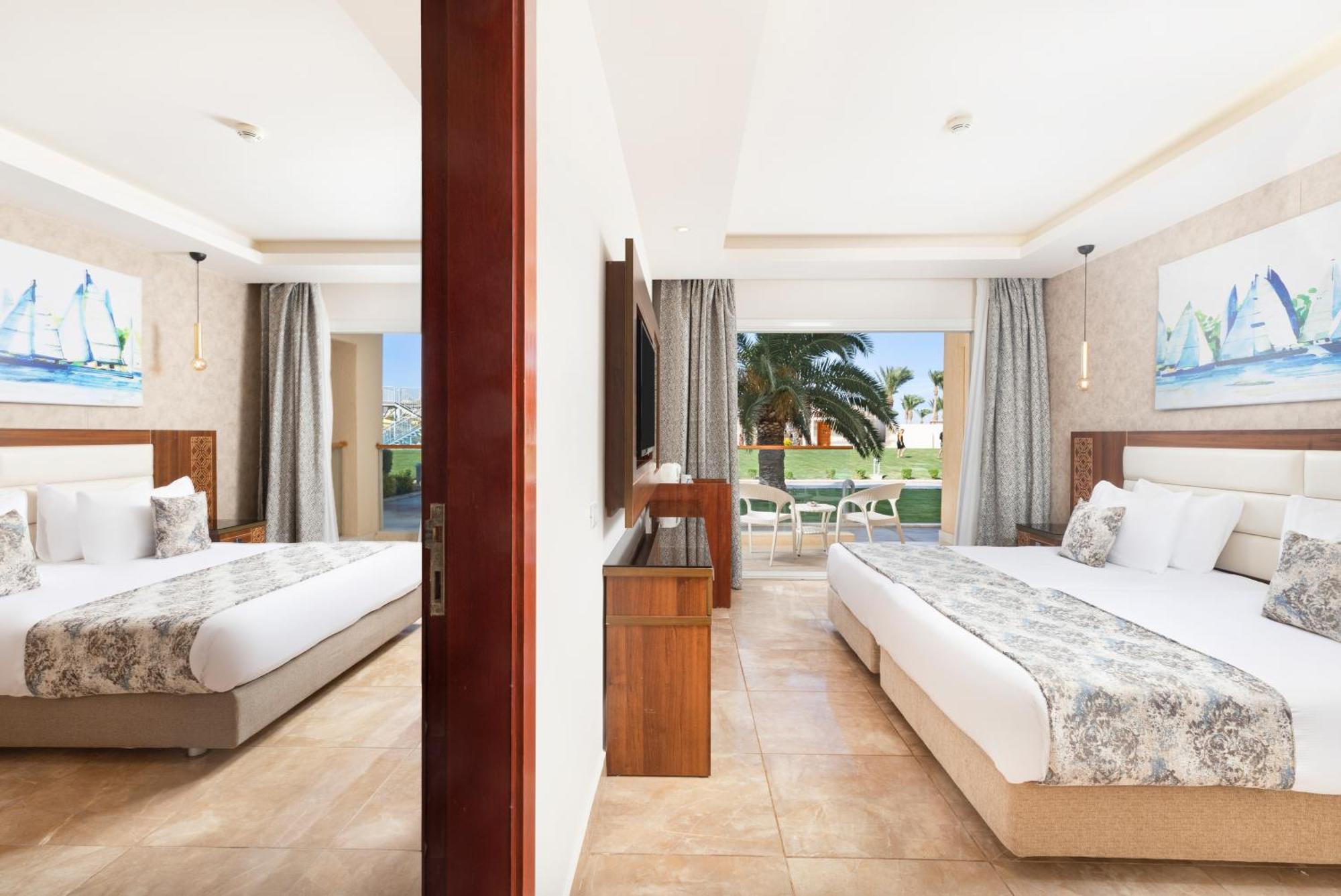 Family Room,1544277451:JPEG