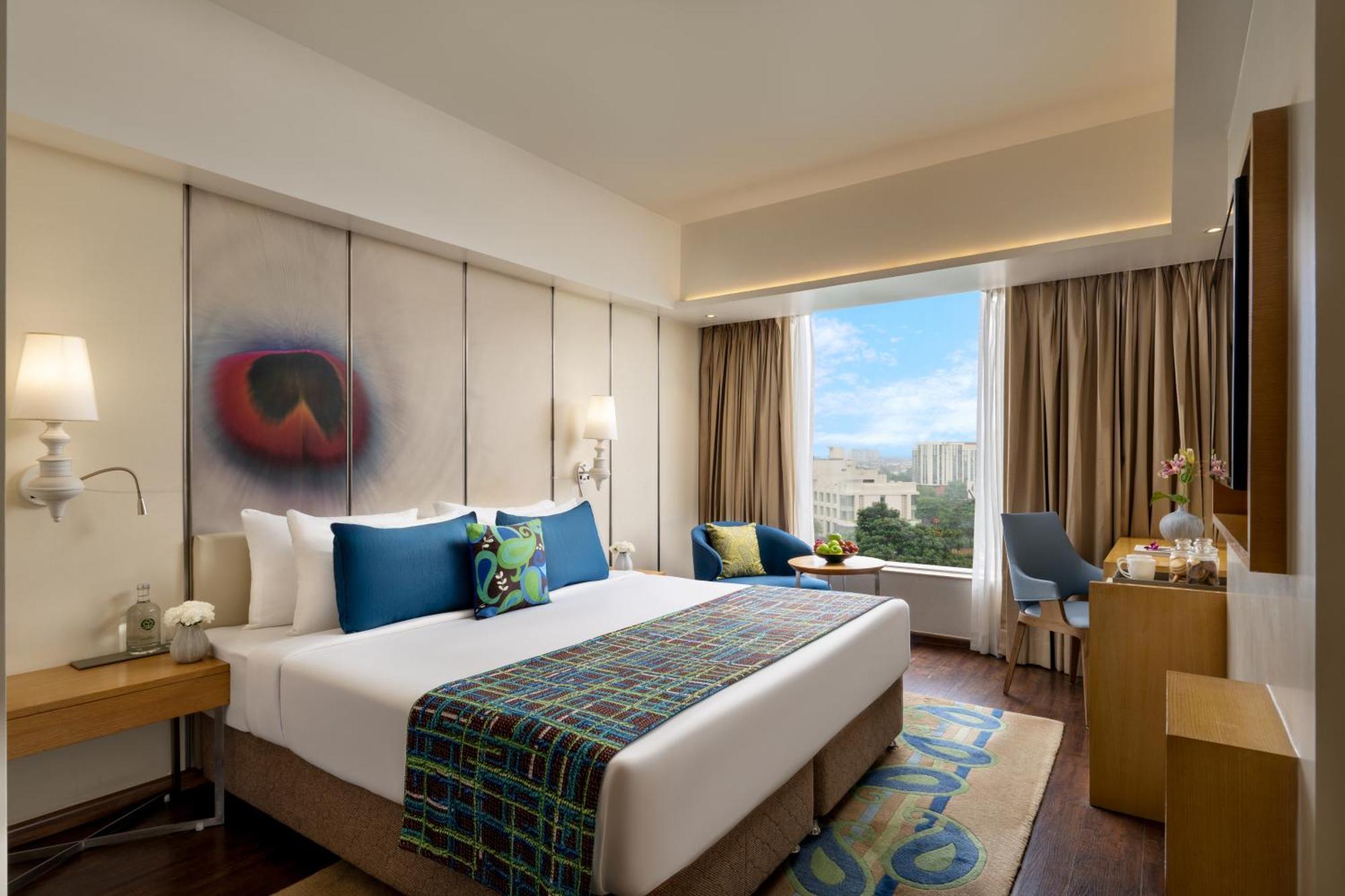 Superior Room King Bed on Food & Beverages SPA Laundry