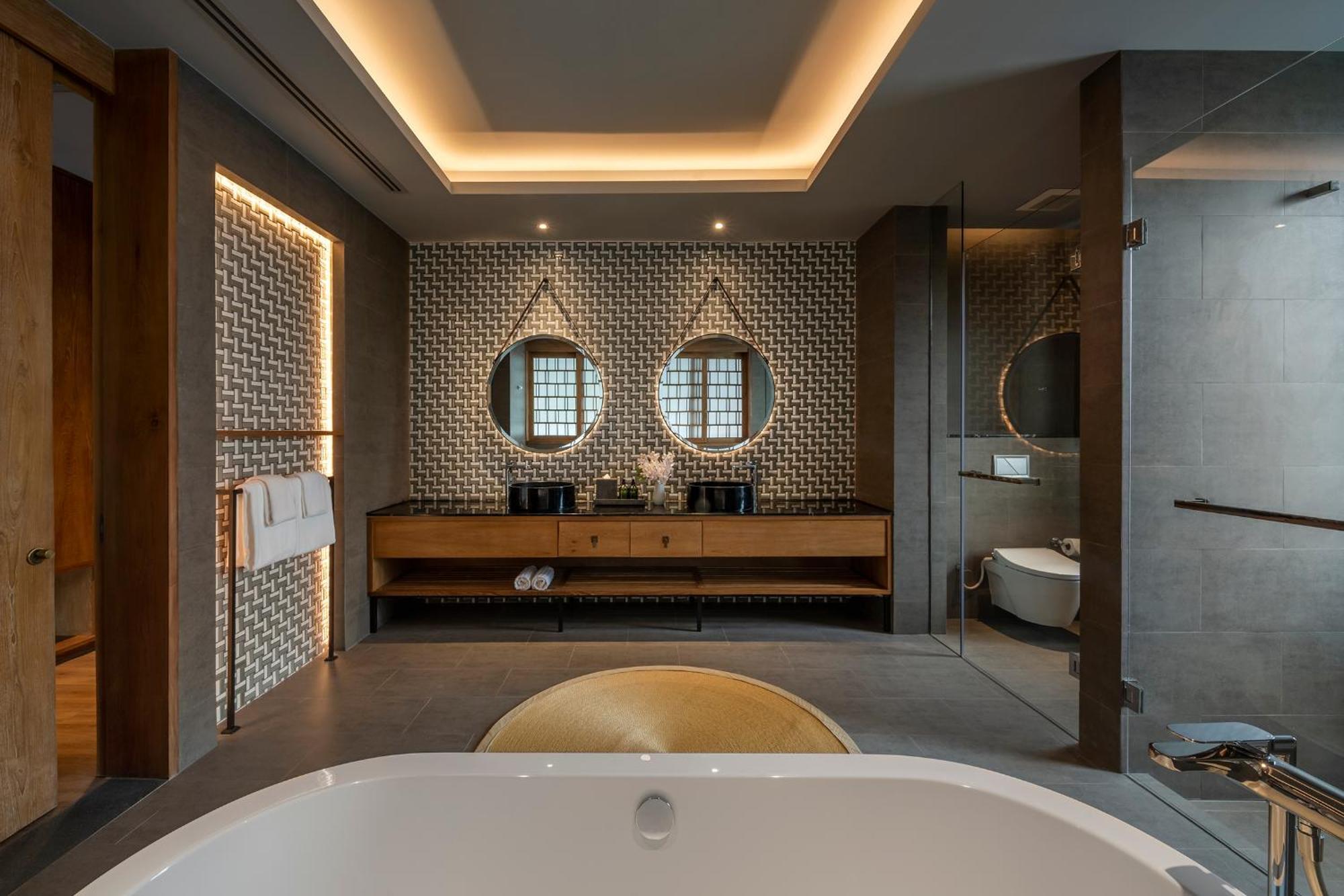 Premium Loft