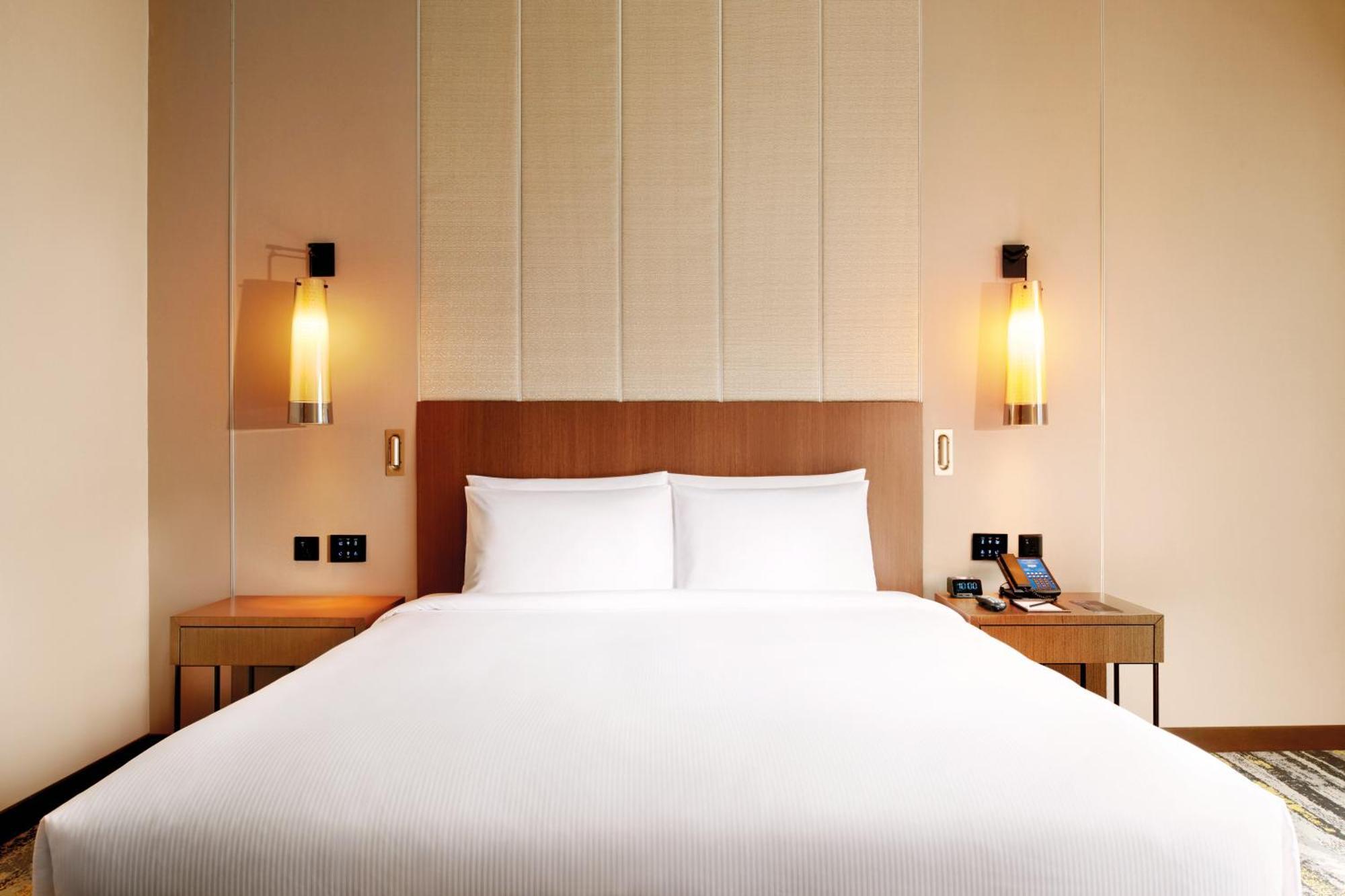 Executive King Room