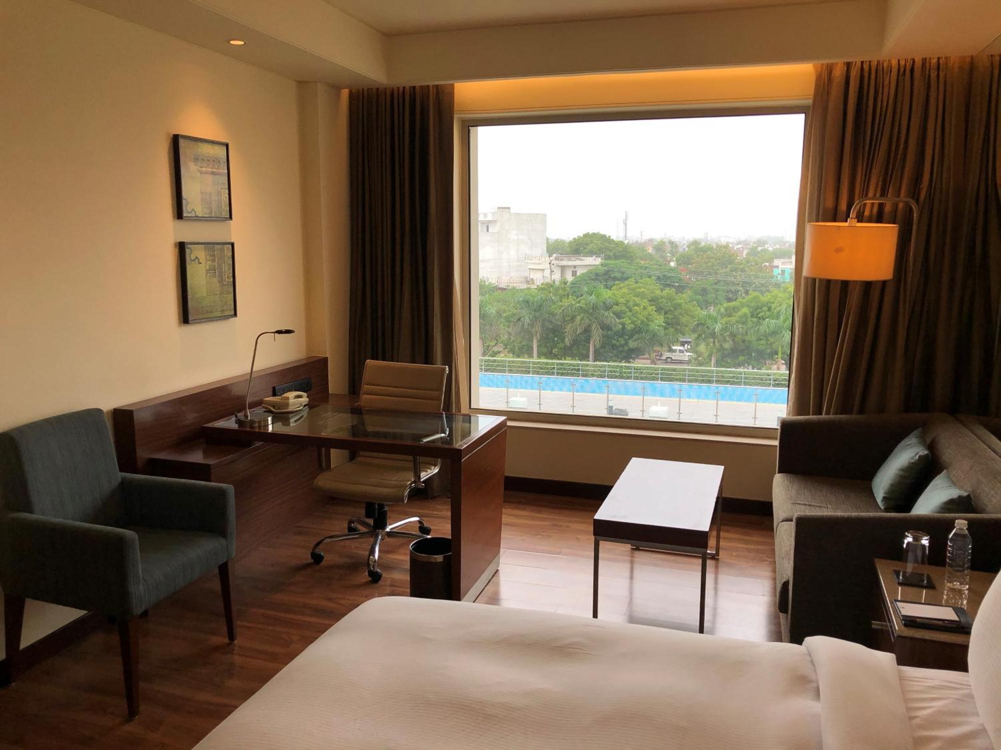 King Room Pool View
