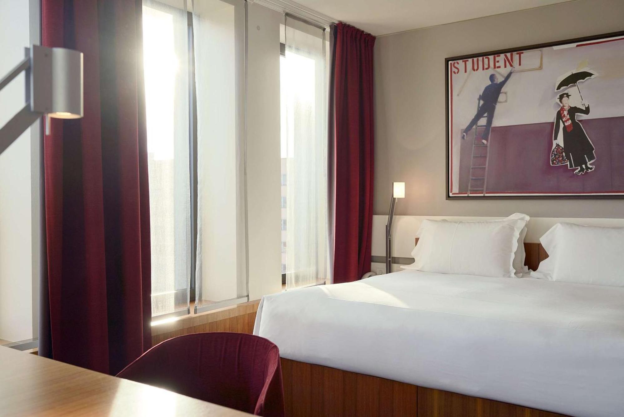 Junior Suite Kingsize Bed