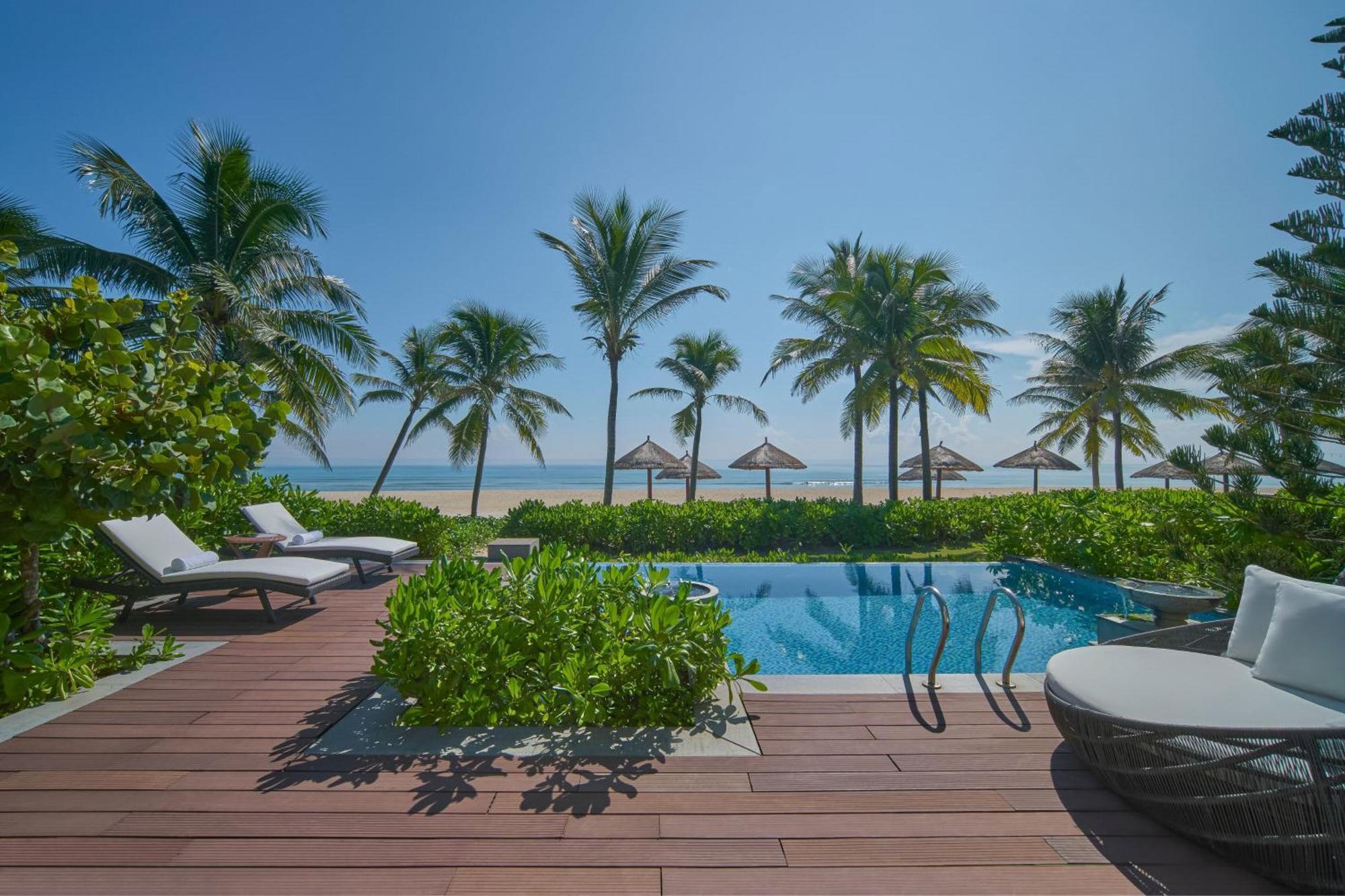 Three-Bedroom Villa Ocean View Private Pool