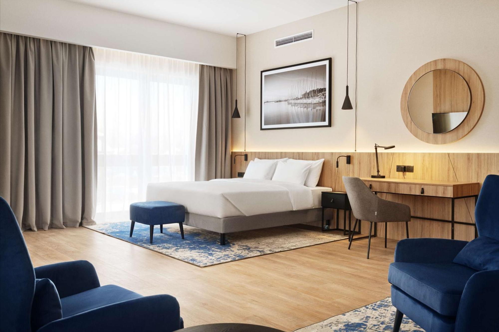 Junior Suite,1545582976:JPEG