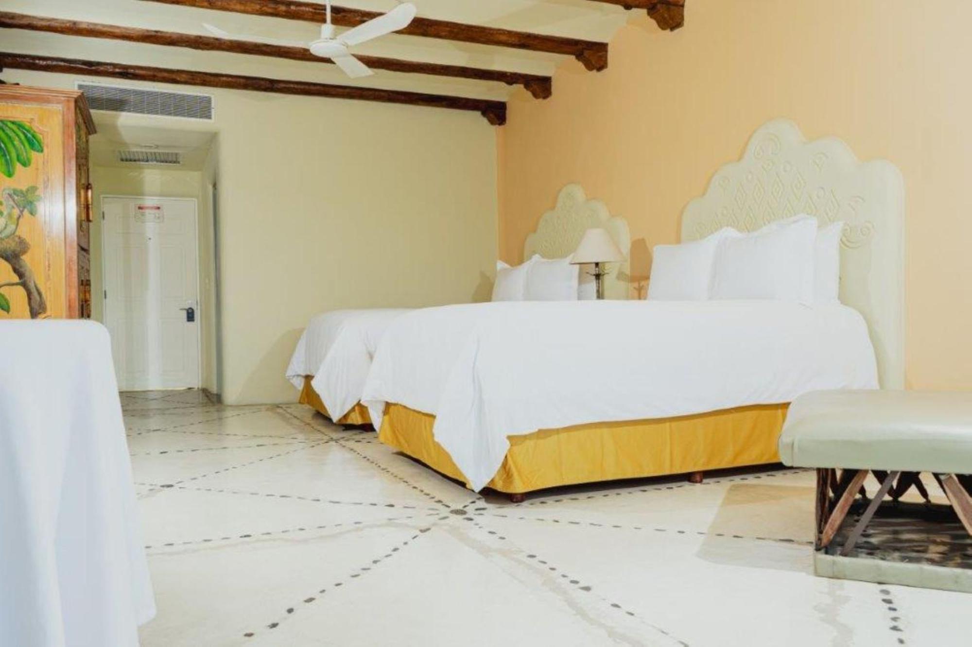 Master Suite Two Beds