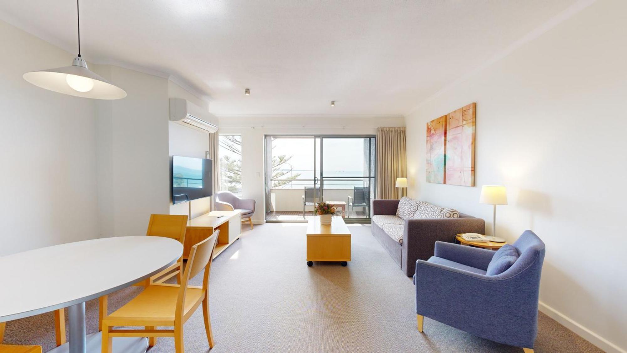 1 Bedroom Ocean Front
